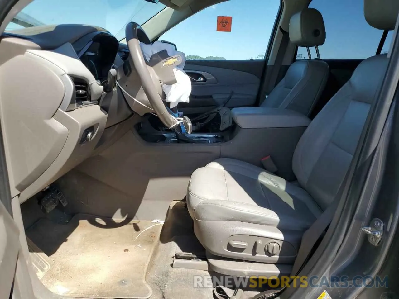 7 Photograph of a damaged car 1GNERHKW7LJ136756 CHEVROLET TRAVERSE 2020