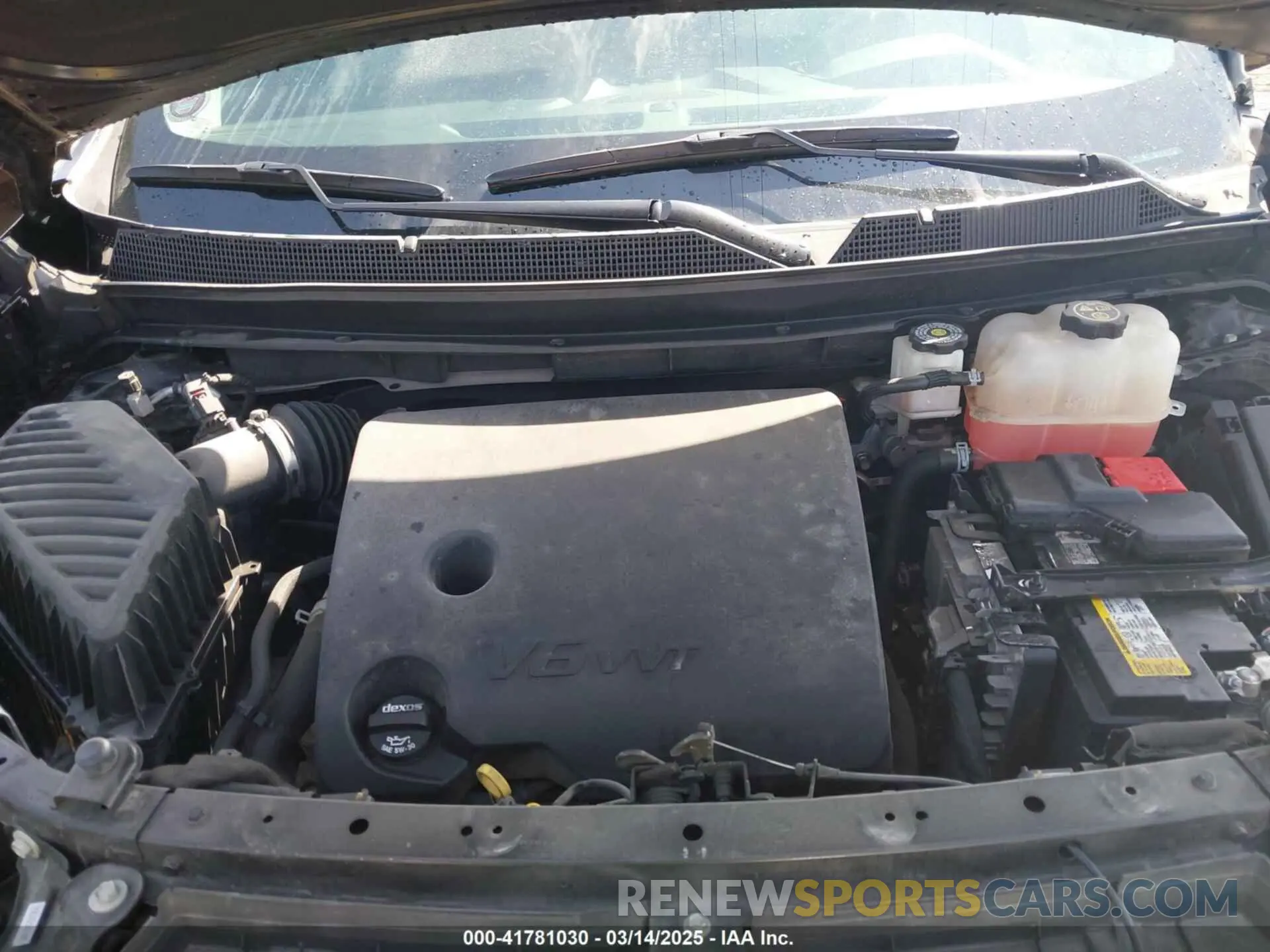 10 Photograph of a damaged car 1GNERHKW7LJ323401 CHEVROLET TRAVERSE 2020