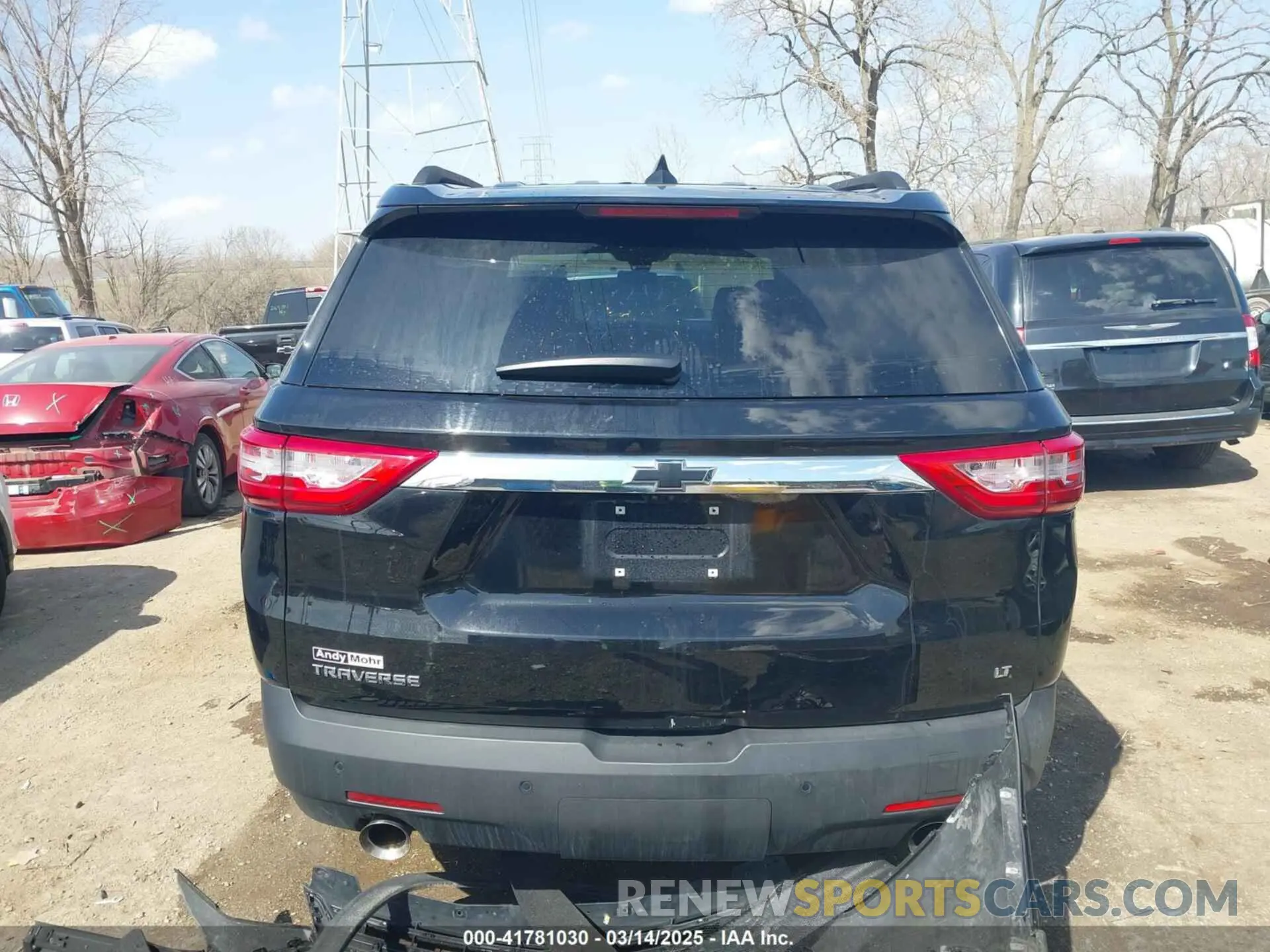 17 Photograph of a damaged car 1GNERHKW7LJ323401 CHEVROLET TRAVERSE 2020