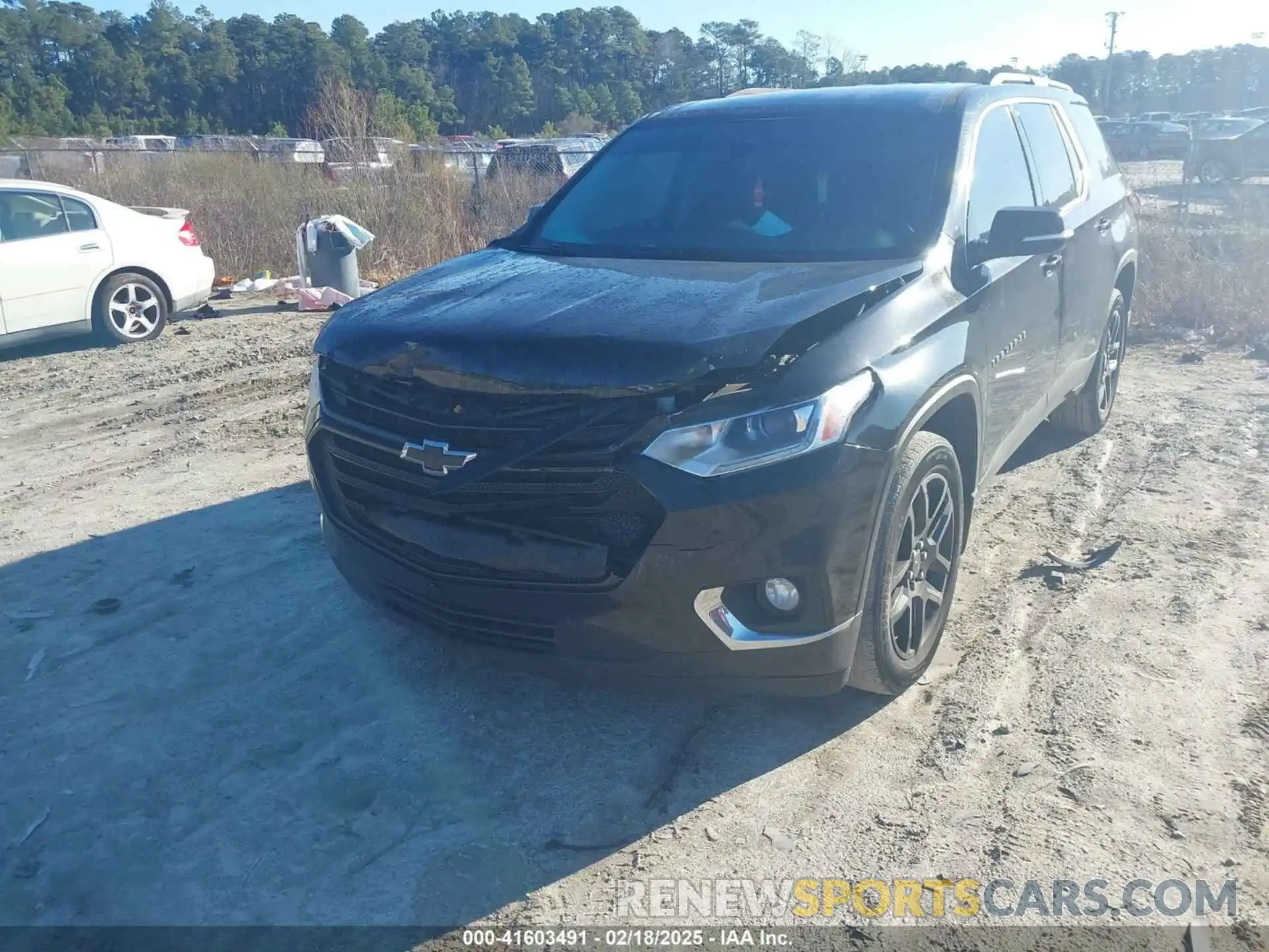 6 Photograph of a damaged car 1GNERHKW7LJ329361 CHEVROLET TRAVERSE 2020