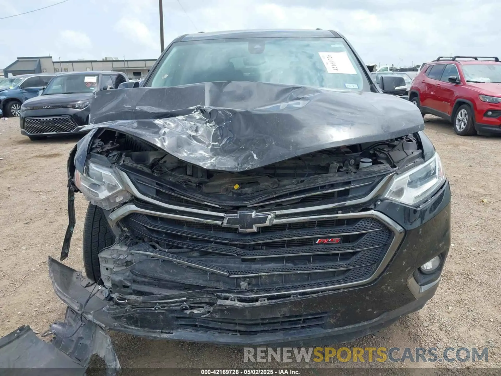 6 Photograph of a damaged car 1GNERJKW2LJ133285 CHEVROLET TRAVERSE 2020