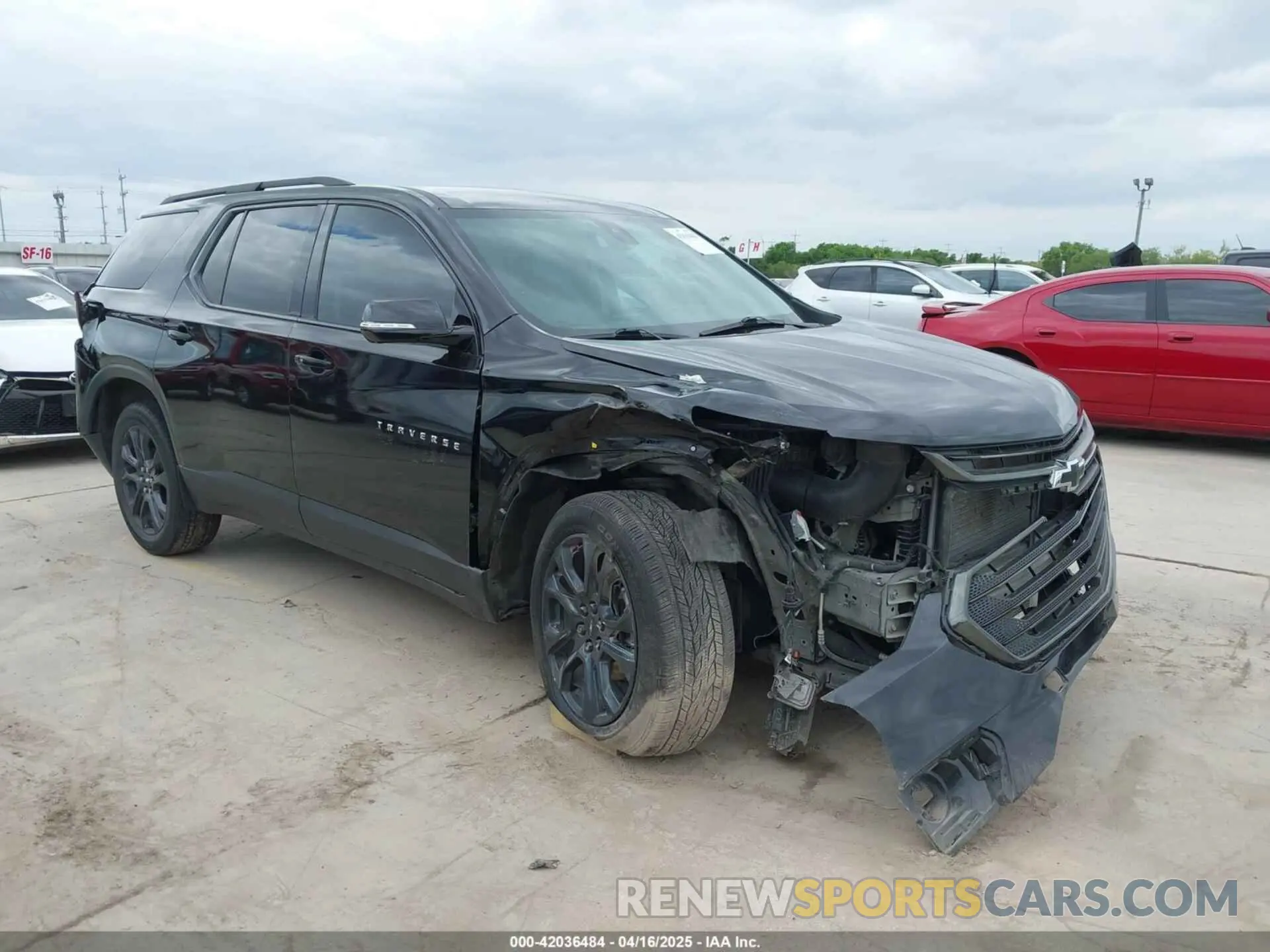 1 Photograph of a damaged car 1GNERJKW4LJ308006 CHEVROLET TRAVERSE 2020