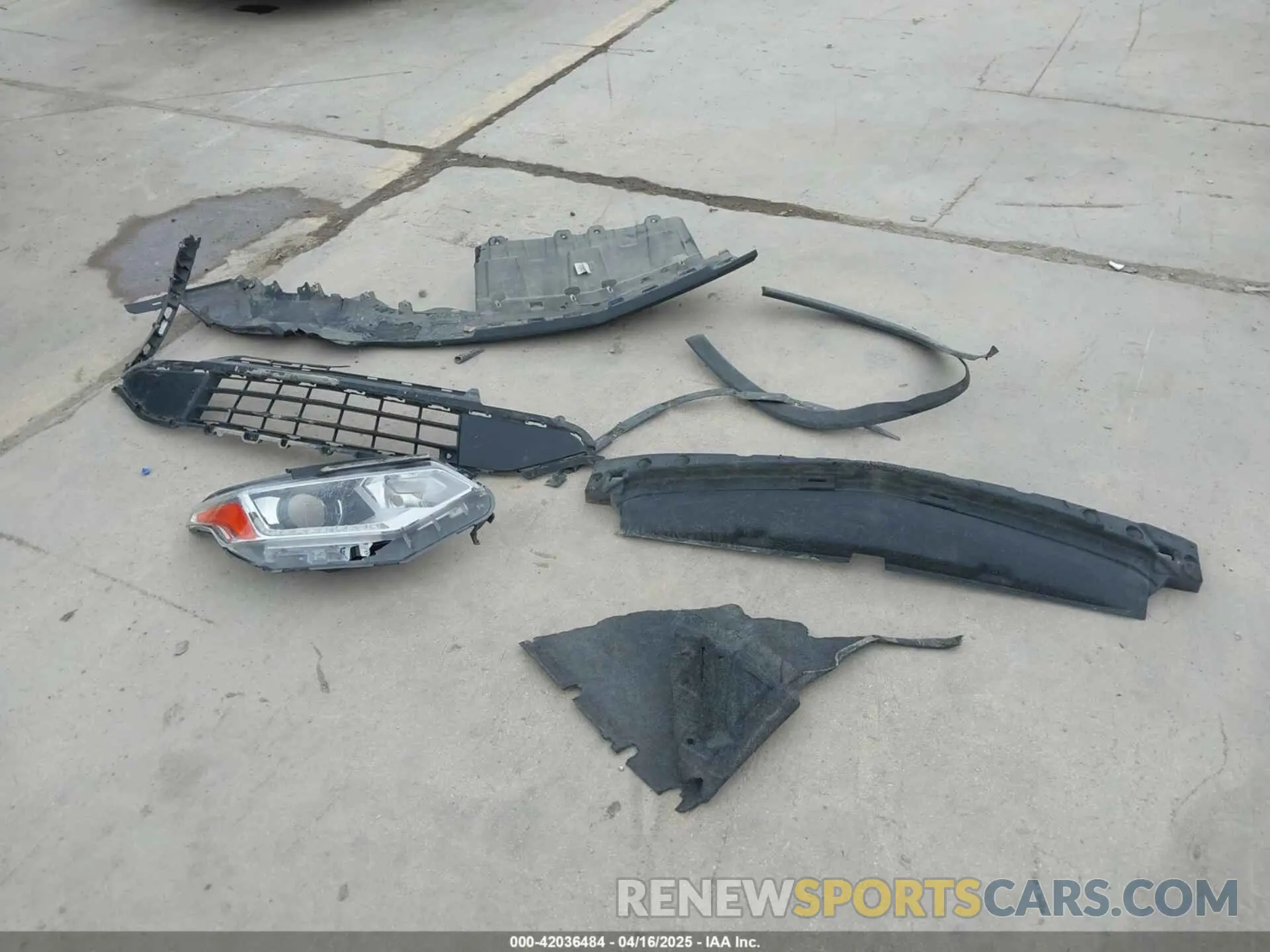 12 Photograph of a damaged car 1GNERJKW4LJ308006 CHEVROLET TRAVERSE 2020