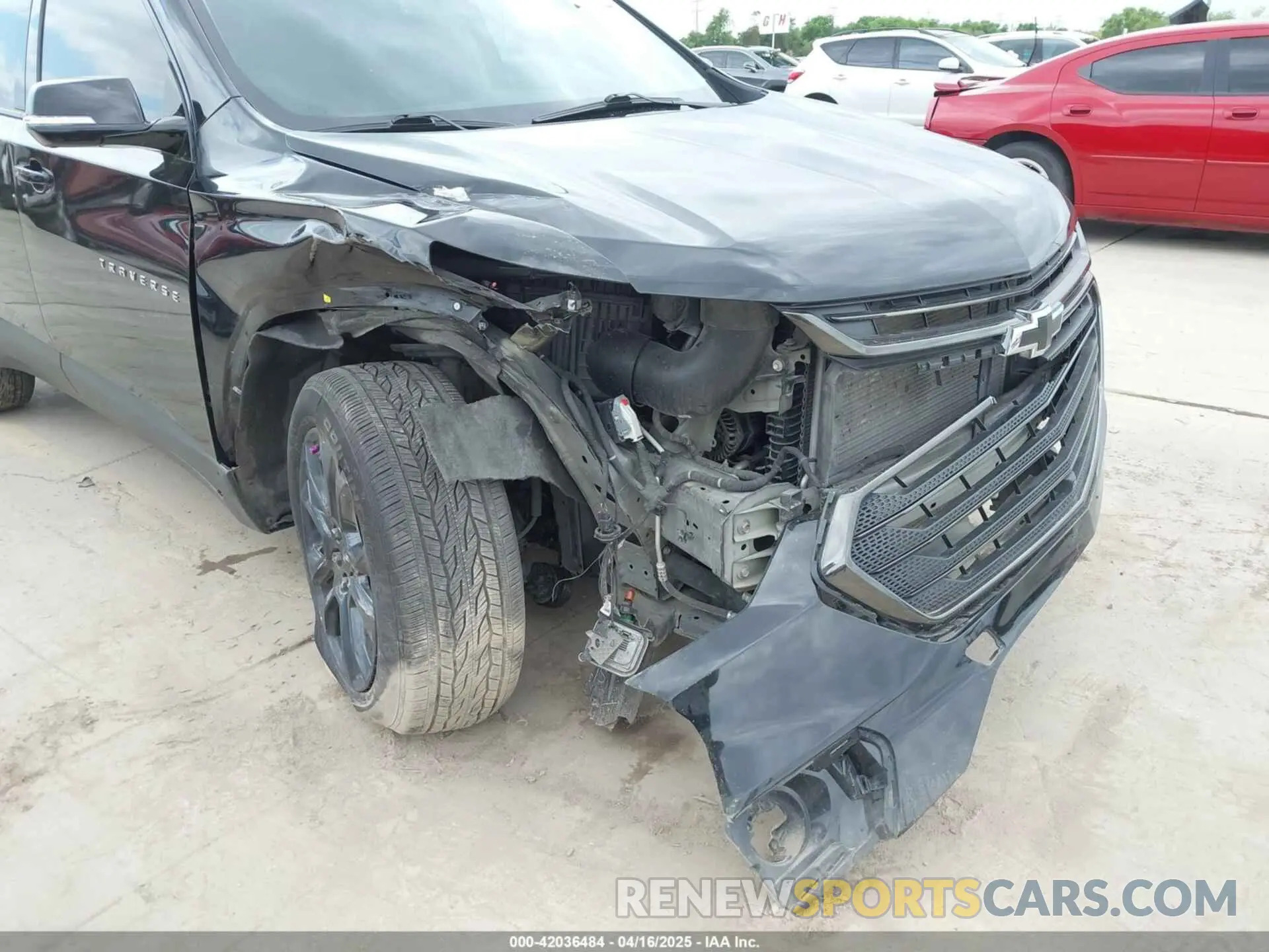 6 Photograph of a damaged car 1GNERJKW4LJ308006 CHEVROLET TRAVERSE 2020