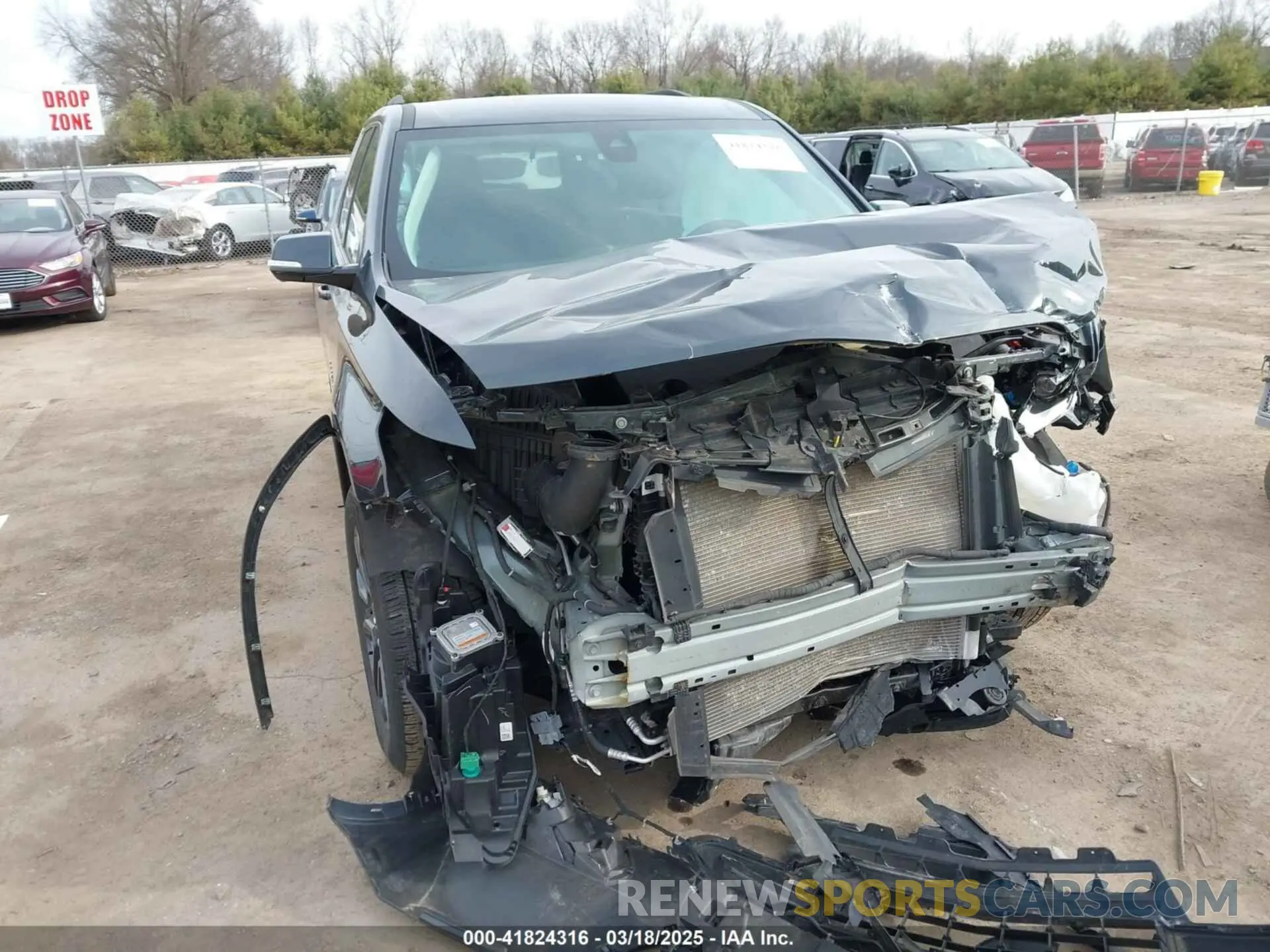 1 Photograph of a damaged car 1GNERJKW5LJ272939 CHEVROLET TRAVERSE 2020