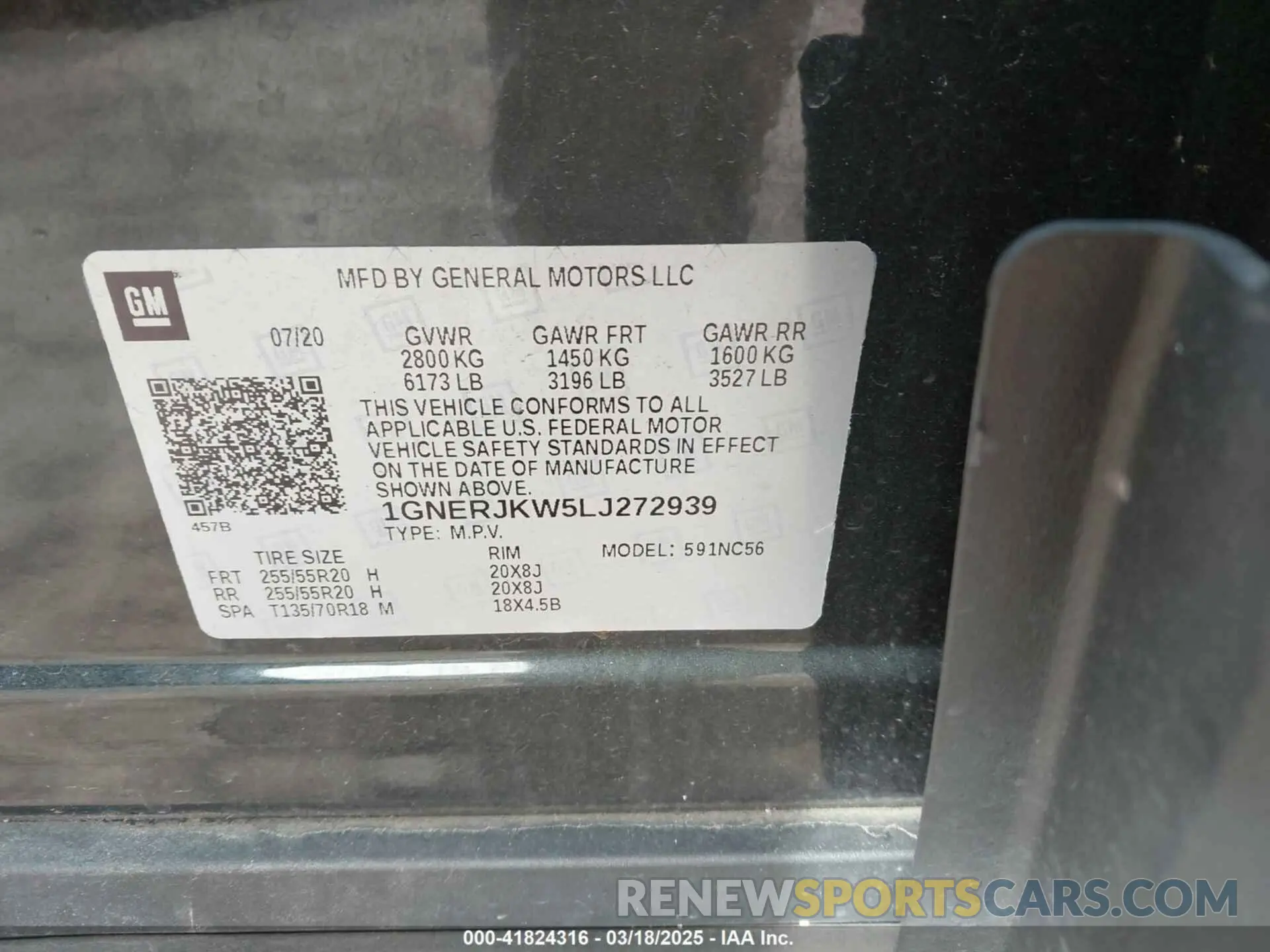 9 Photograph of a damaged car 1GNERJKW5LJ272939 CHEVROLET TRAVERSE 2020