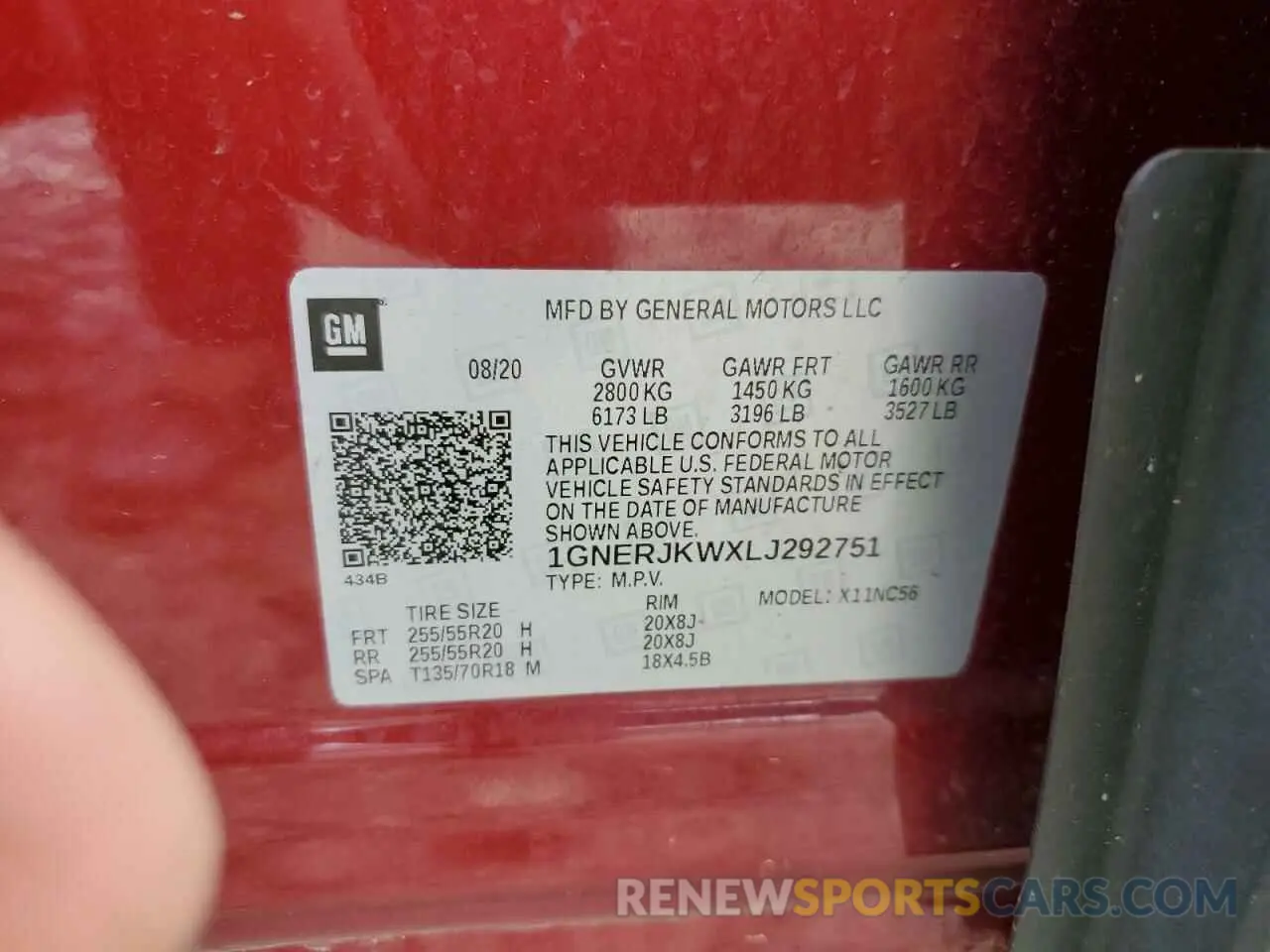13 Photograph of a damaged car 1GNERJKWXLJ292751 CHEVROLET TRAVERSE 2020