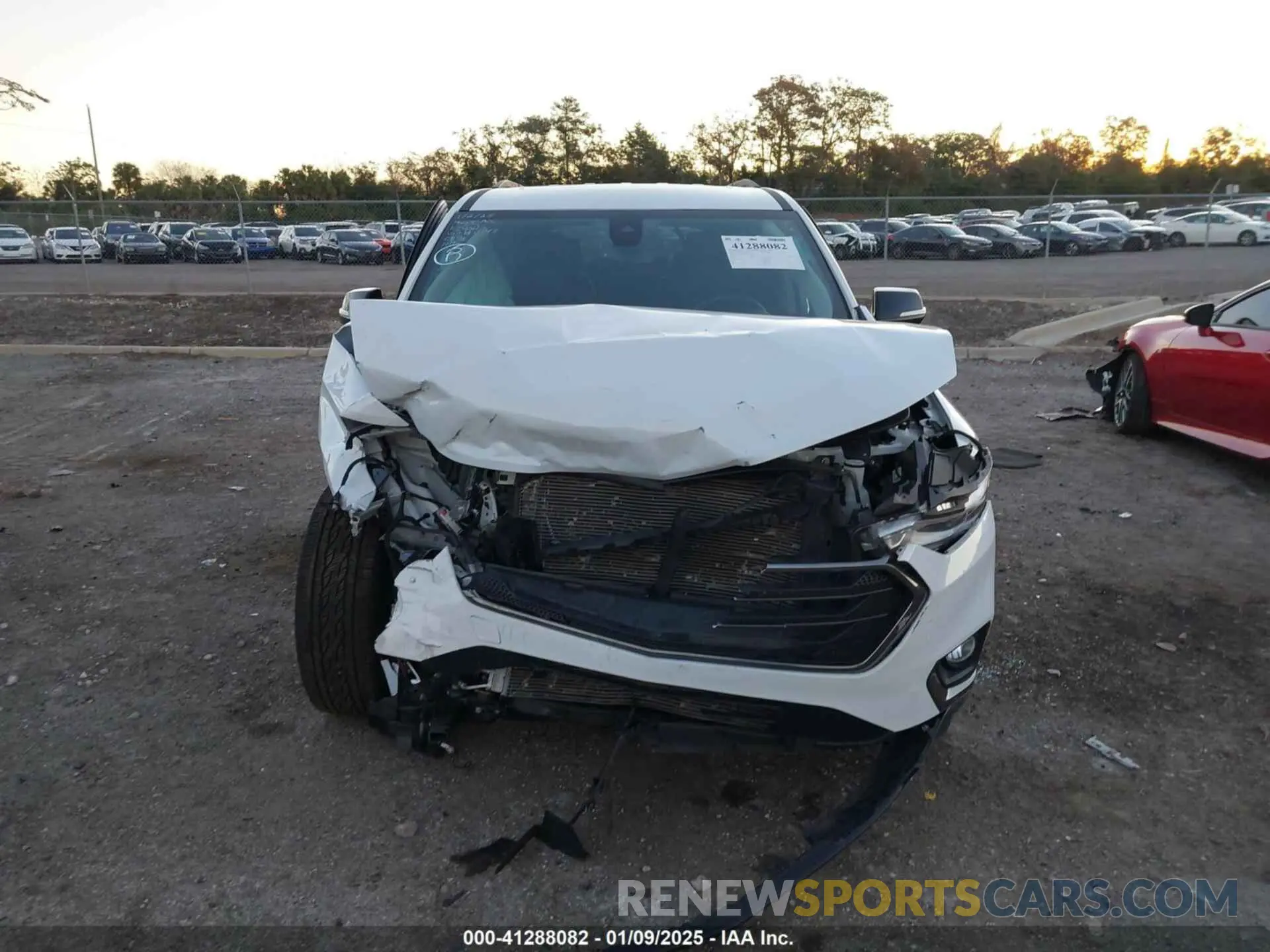 12 Photograph of a damaged car 1GNERKKW0LJ112148 CHEVROLET TRAVERSE 2020