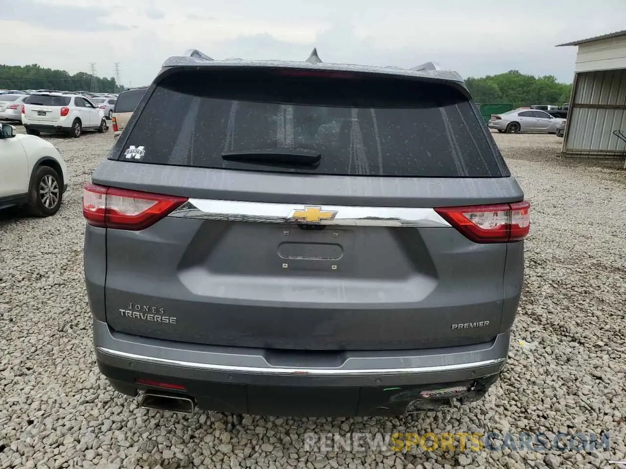 6 Photograph of a damaged car 1GNERKKW1LJ302248 CHEVROLET TRAVERSE 2020