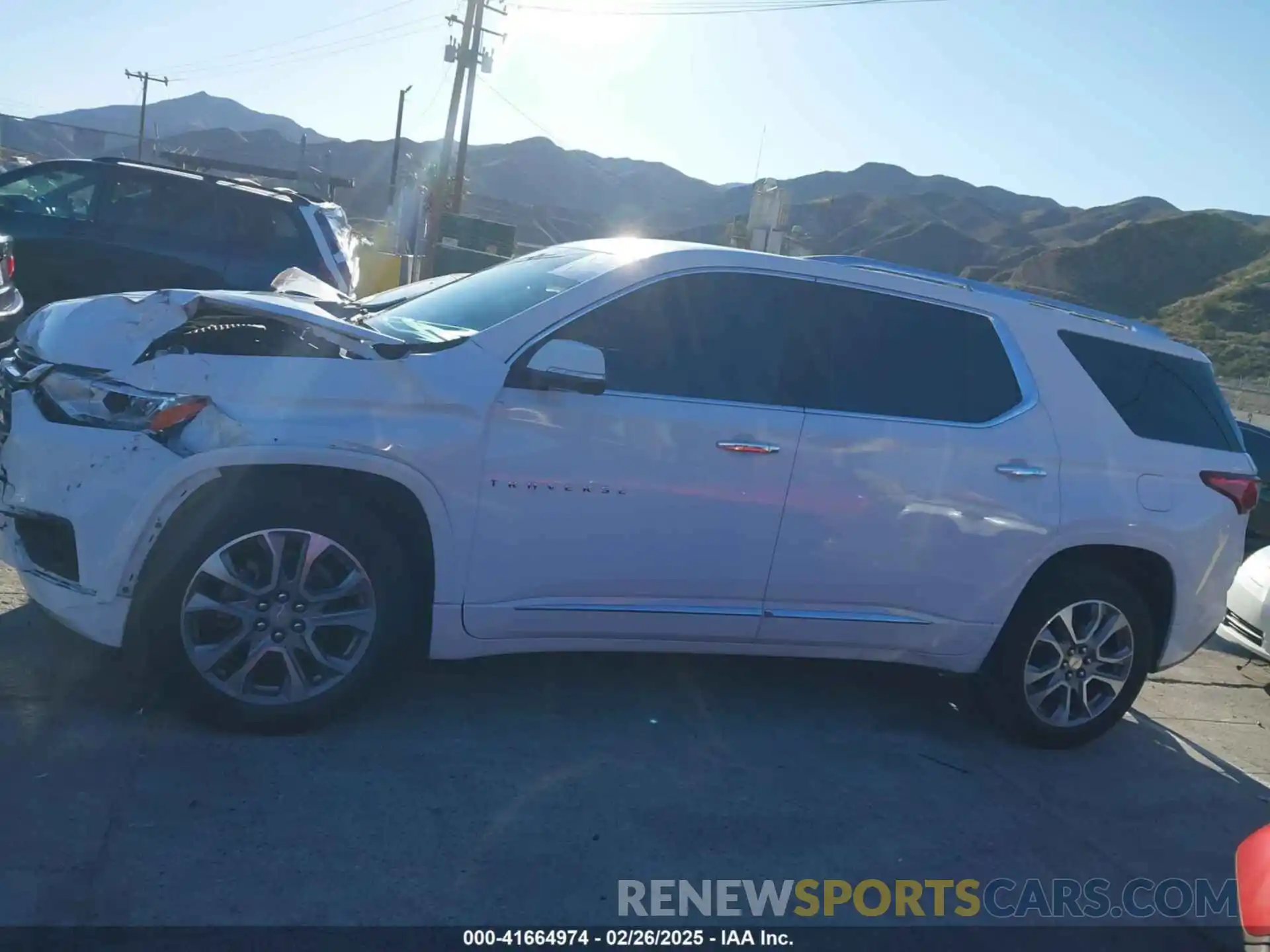 14 Photograph of a damaged car 1GNERKKW8LJ250889 CHEVROLET TRAVERSE 2020