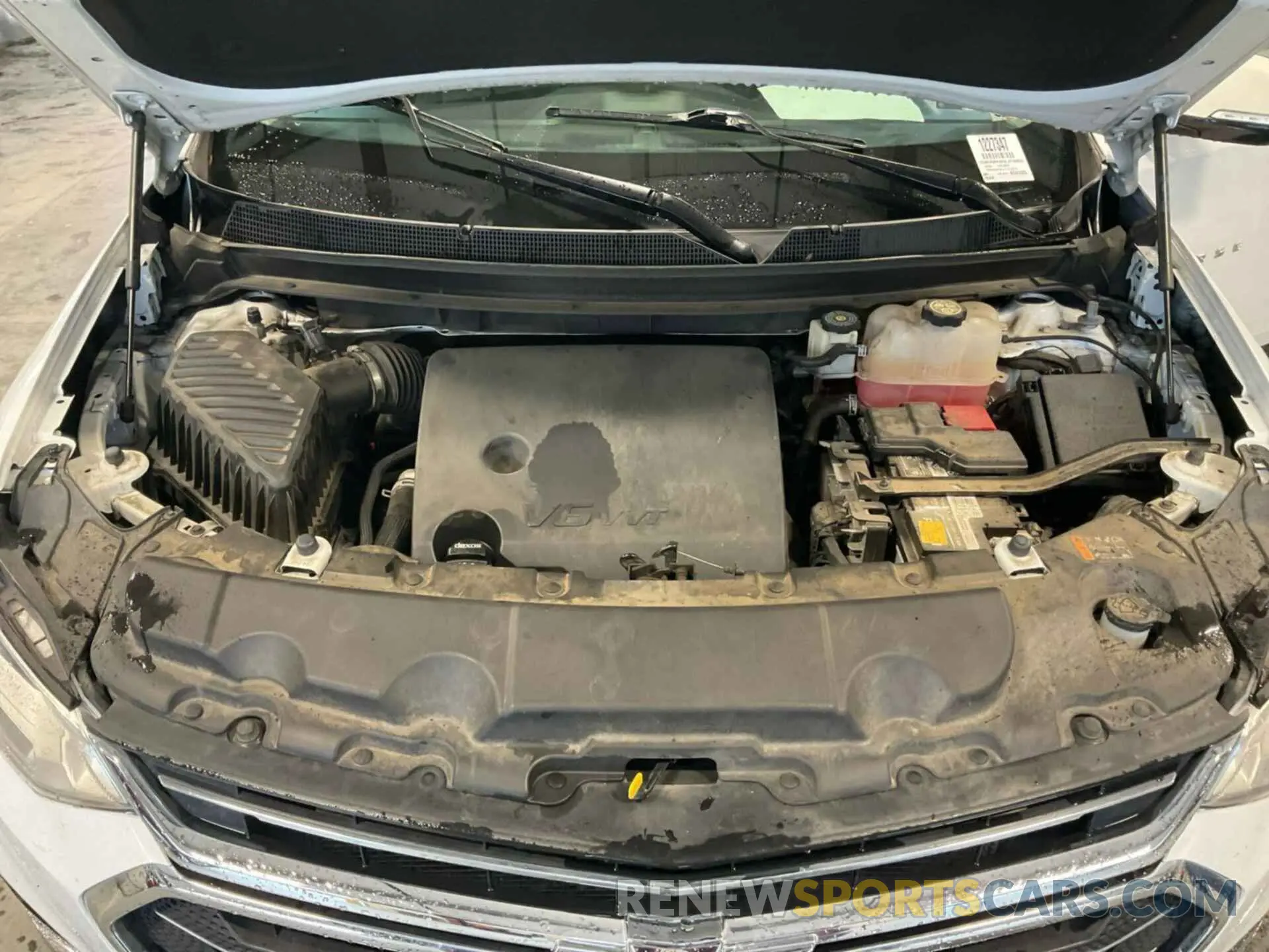 21 Photograph of a damaged car 1GNERMKW3LJ238953 CHEVROLET TRAVERSE 2020