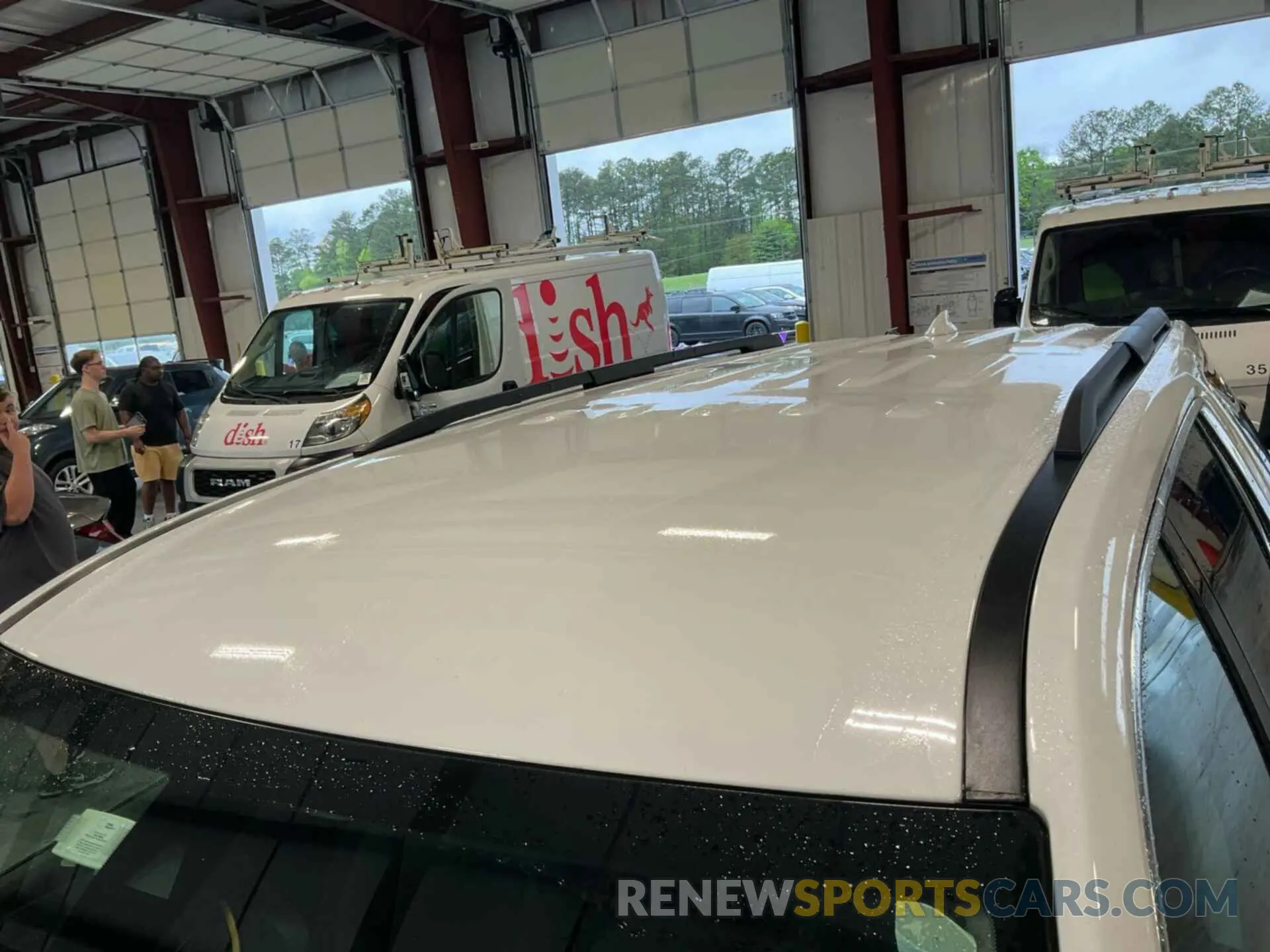9 Photograph of a damaged car 1GNERMKW3LJ238953 CHEVROLET TRAVERSE 2020