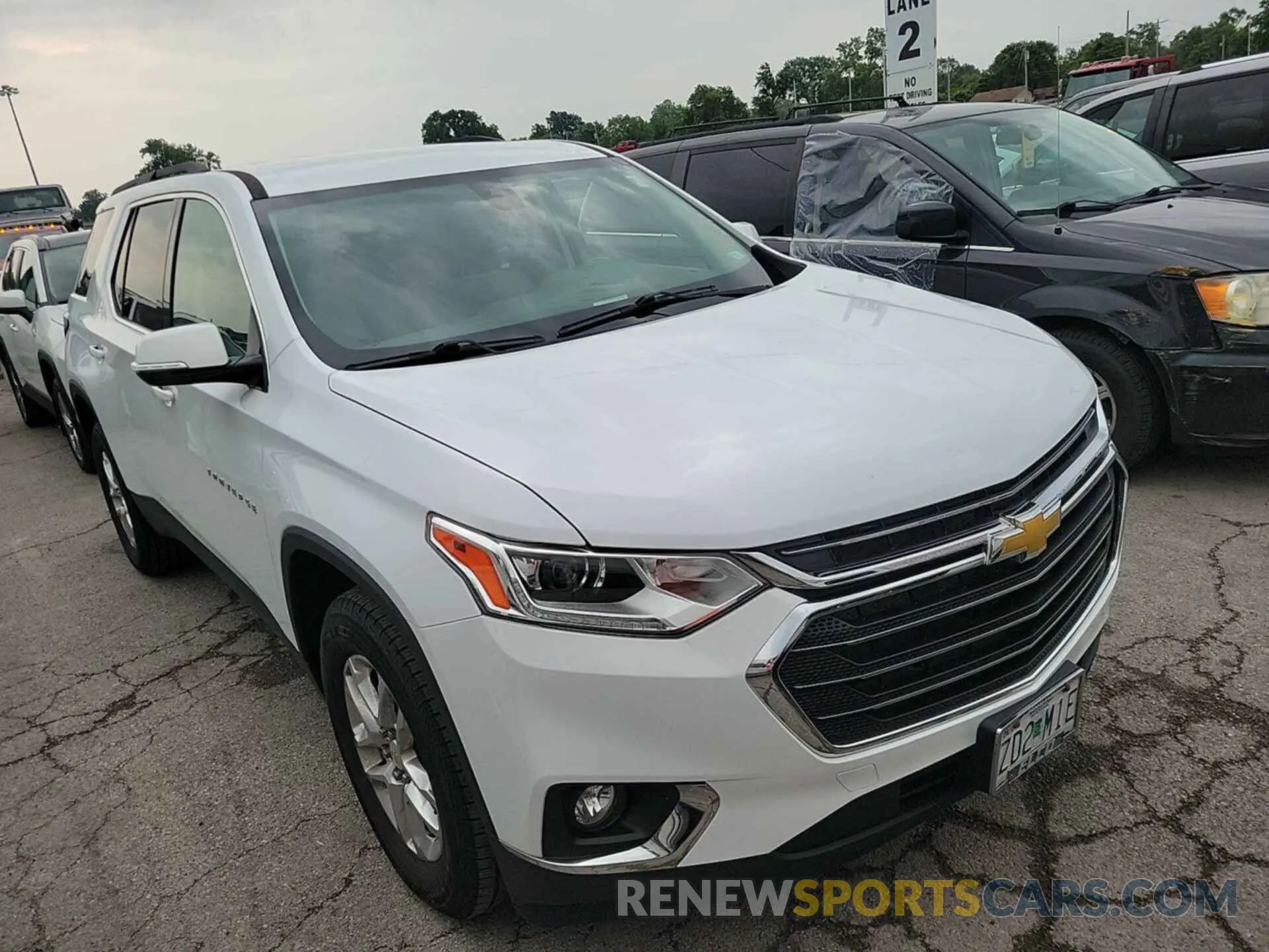 30 Photograph of a damaged car 1GNERMKW5LJ171370 CHEVROLET TRAVERSE 2020