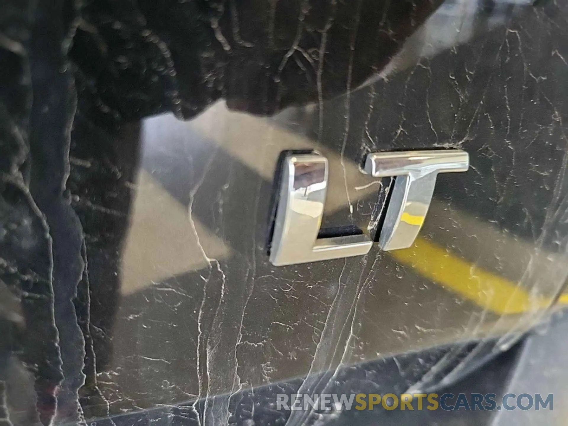 15 Photograph of a damaged car 1GNERMKW6LJ295583 CHEVROLET TRAVERSE 2020