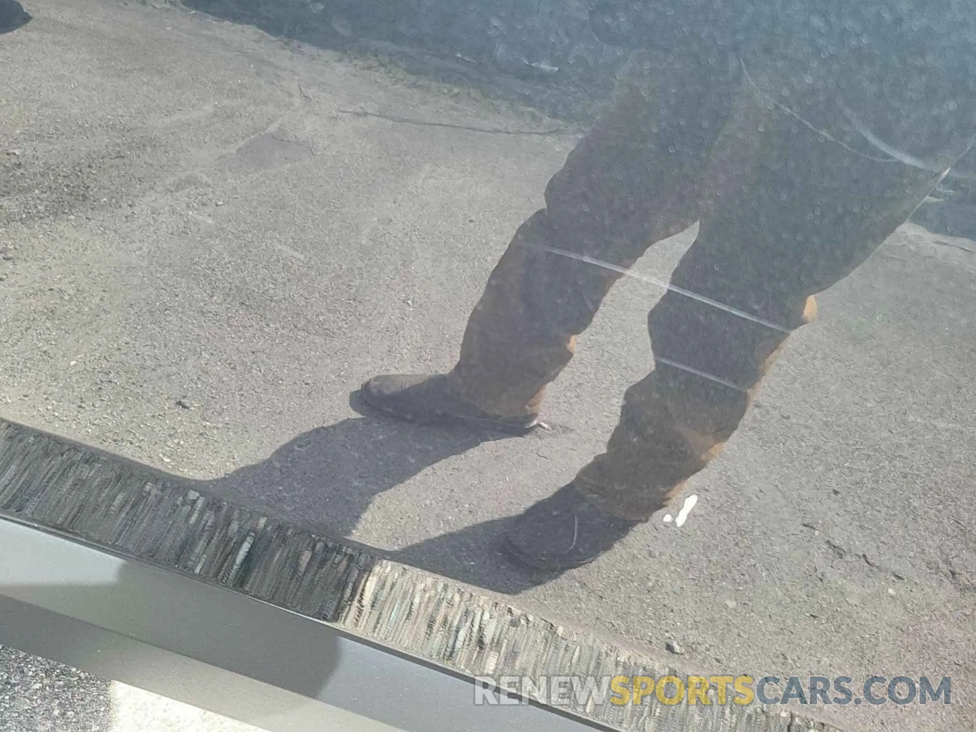 3 Photograph of a damaged car 1GNERMKW8LJ297402 CHEVROLET TRAVERSE 2020