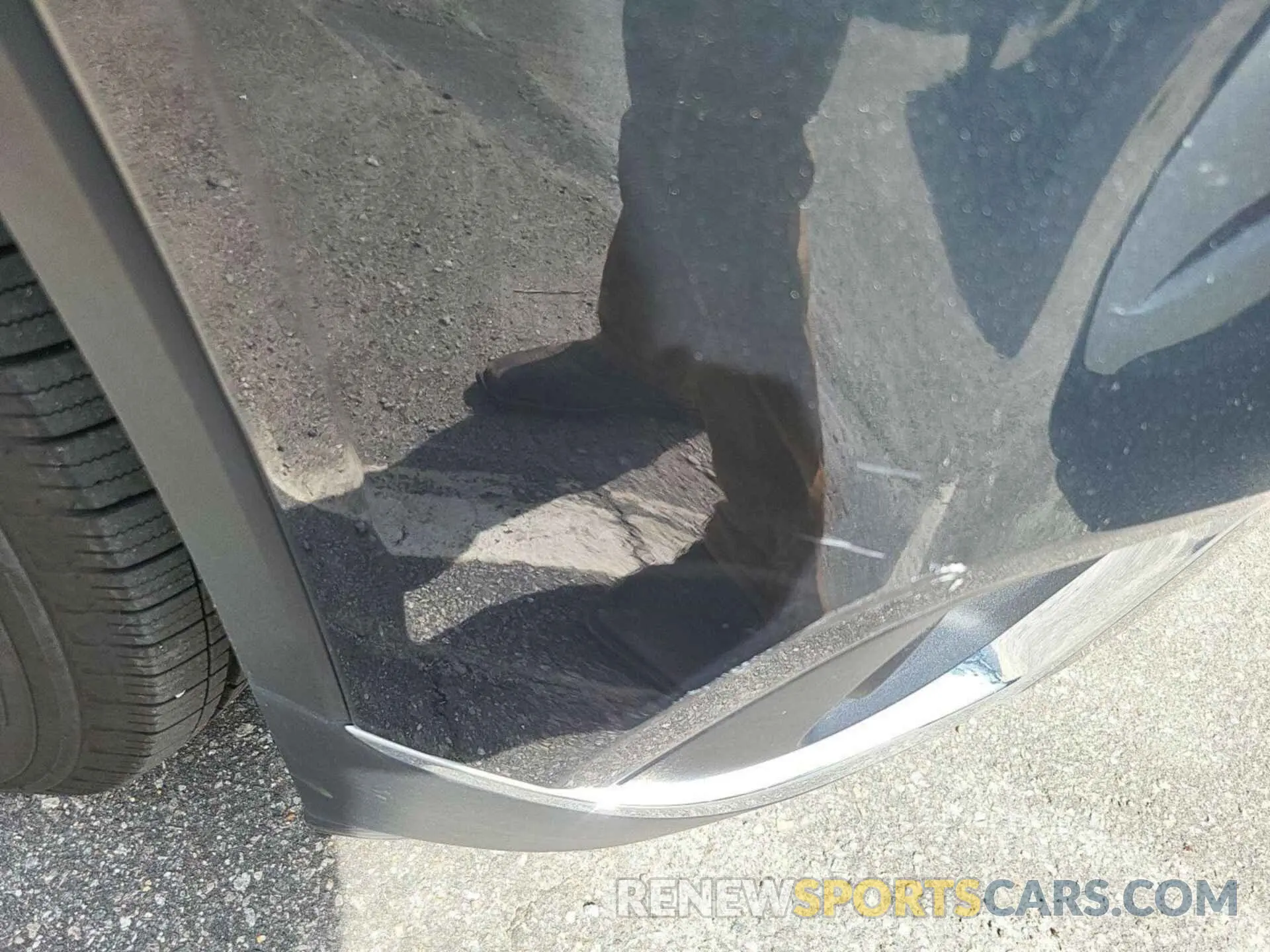 35 Photograph of a damaged car 1GNERMKW8LJ297402 CHEVROLET TRAVERSE 2020