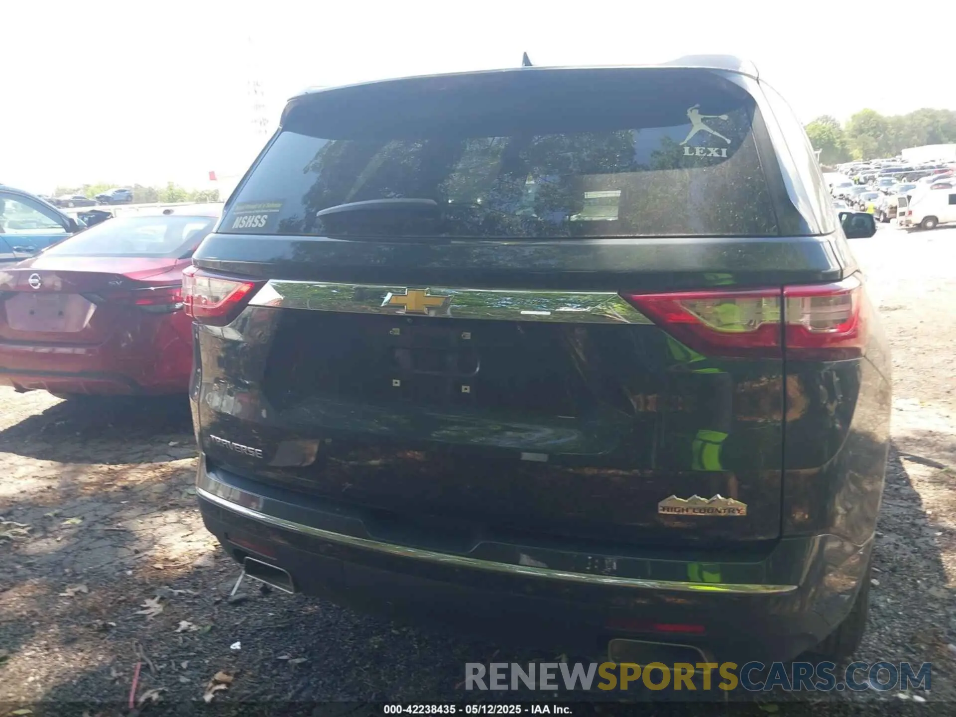 15 Photograph of a damaged car 1GNERNKW5LJ225742 CHEVROLET TRAVERSE 2020
