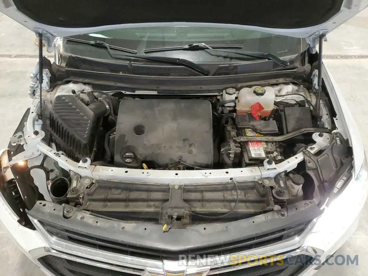 12 Photograph of a damaged car 1GNEVFKW1LJ125185 CHEVROLET TRAVERSE 2020