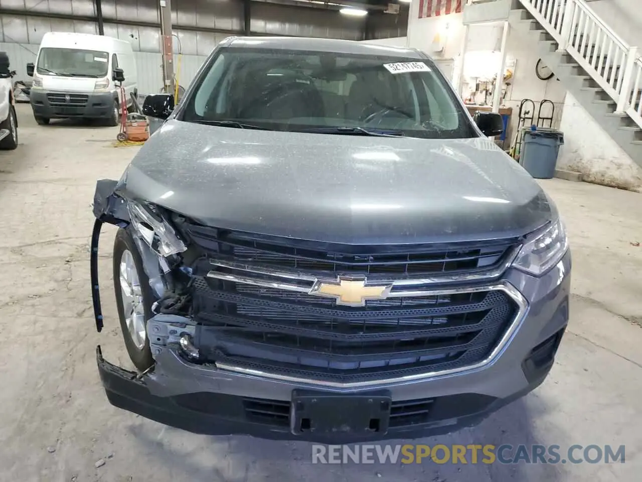 5 Photograph of a damaged car 1GNEVFKW1LJ261798 CHEVROLET TRAVERSE 2020