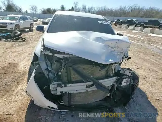11 Photograph of a damaged car 1GNEVFKW1LJ273885 CHEVROLET TRAVERSE 2020