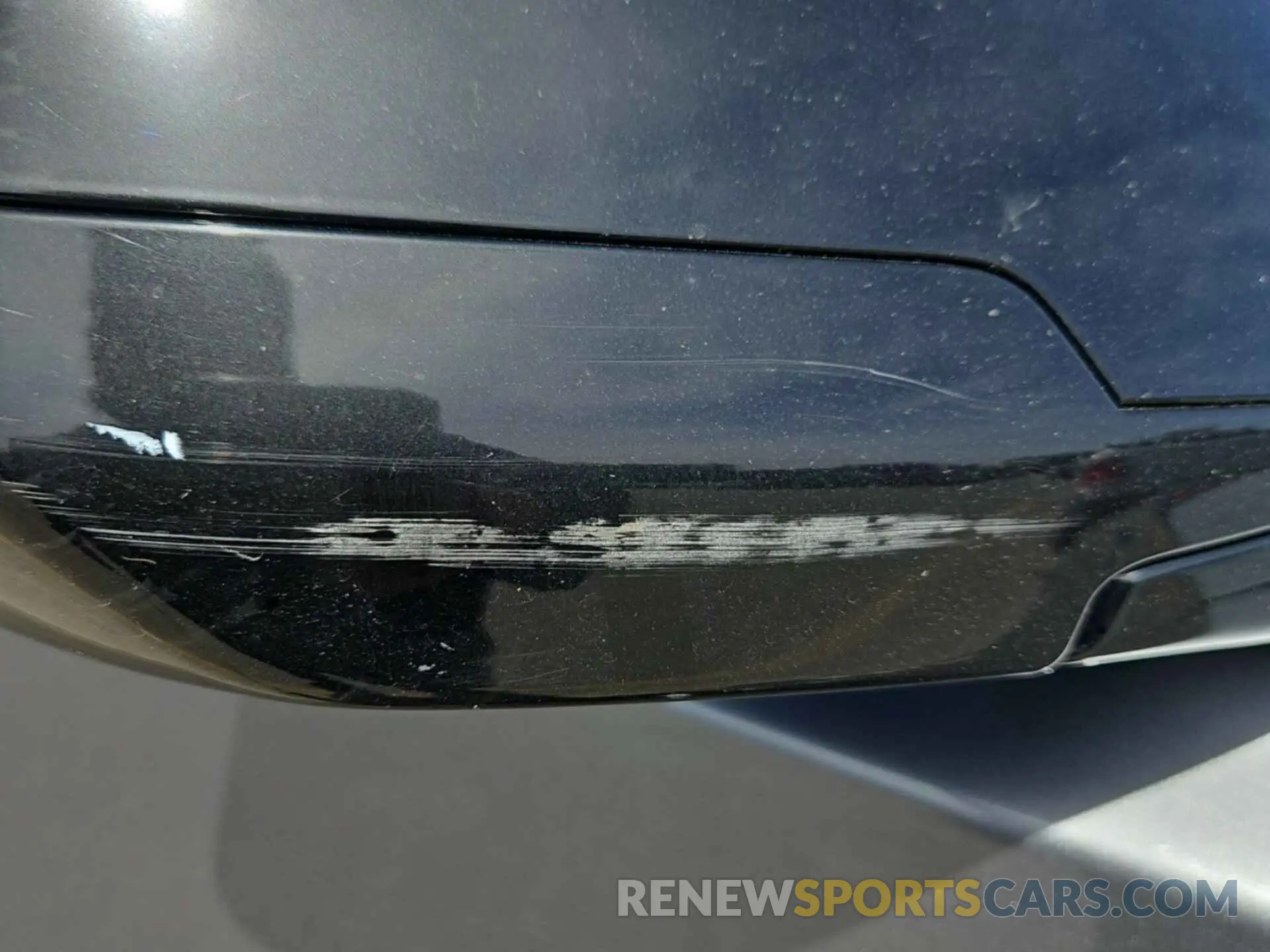 1 Photograph of a damaged car 1GNEVFKW3LJ274665 CHEVROLET TRAVERSE 2020
