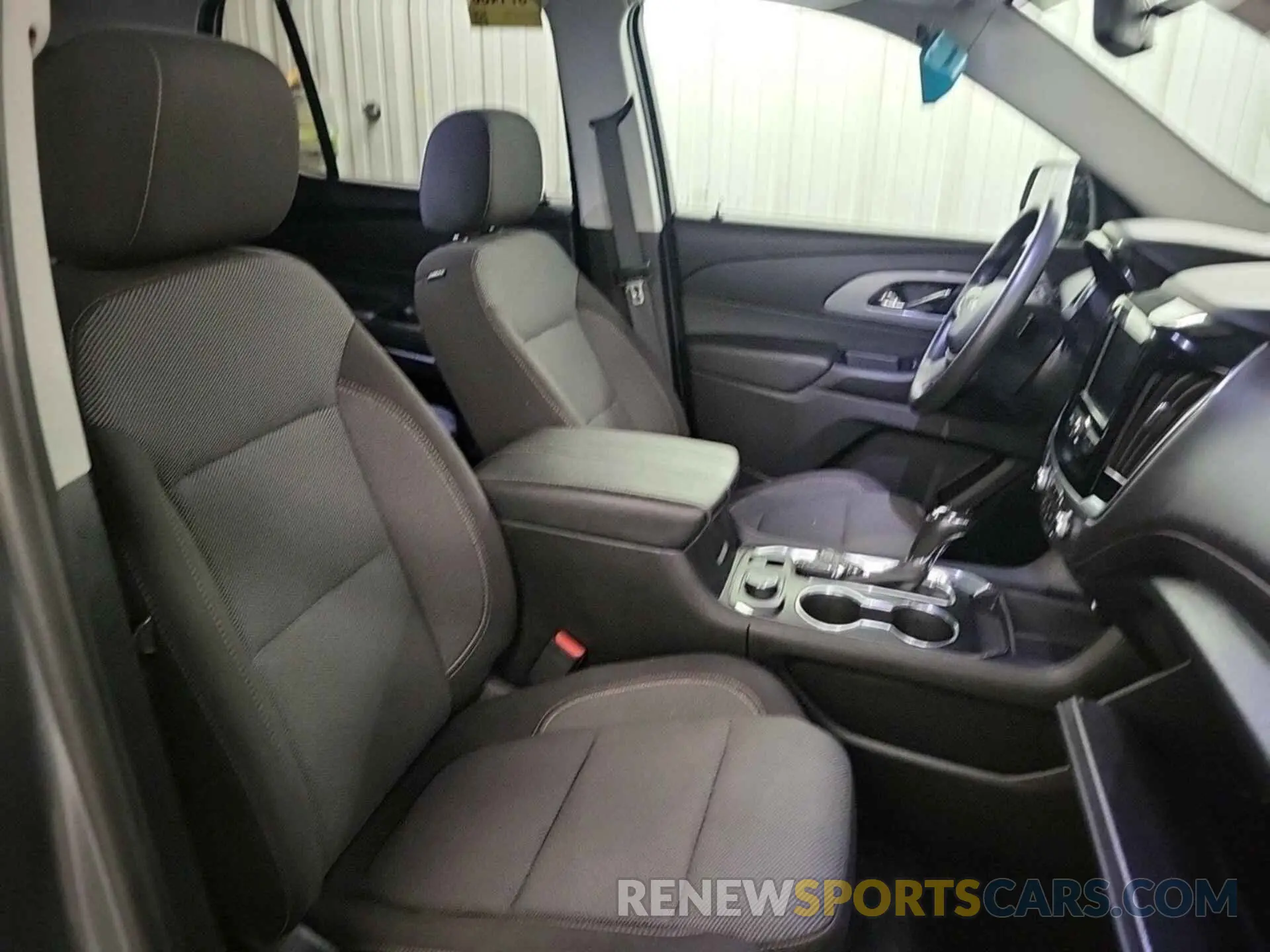 14 Photograph of a damaged car 1GNEVFKW3LJ274665 CHEVROLET TRAVERSE 2020