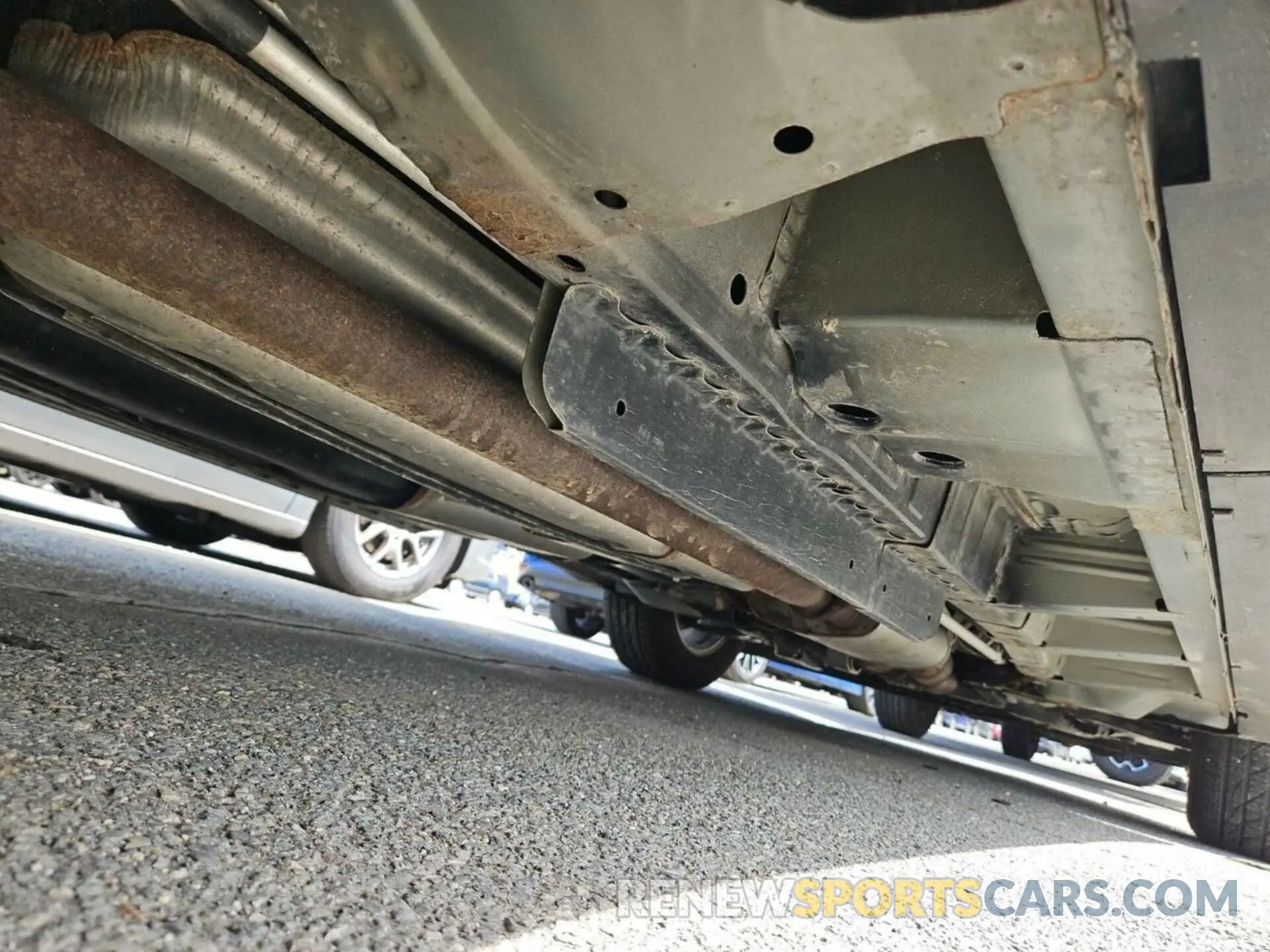 19 Photograph of a damaged car 1GNEVFKW3LJ274665 CHEVROLET TRAVERSE 2020