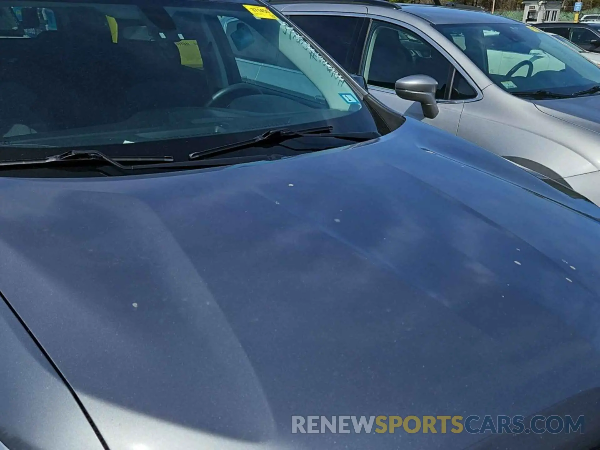 29 Photograph of a damaged car 1GNEVFKW3LJ274665 CHEVROLET TRAVERSE 2020