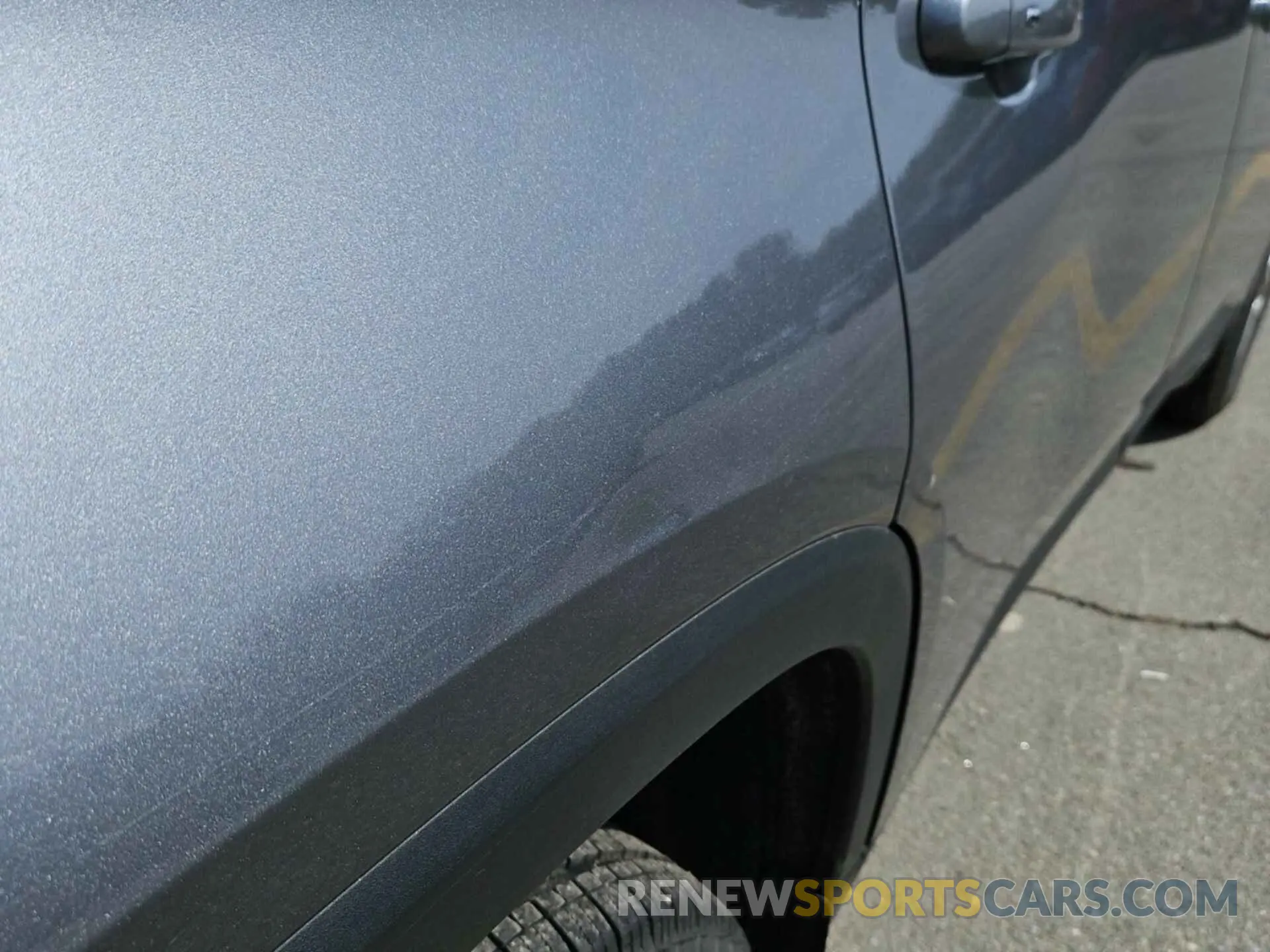 52 Photograph of a damaged car 1GNEVFKW3LJ274665 CHEVROLET TRAVERSE 2020