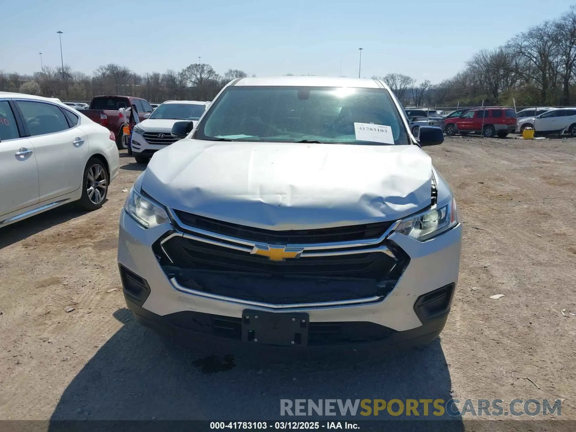 12 Photograph of a damaged car 1GNEVFKW8LJ217698 CHEVROLET TRAVERSE 2020