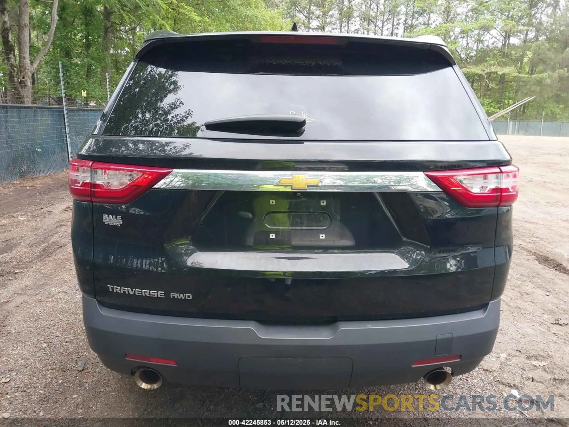 16 Photograph of a damaged car 1GNEVFKWXLJ259449 CHEVROLET TRAVERSE 2020