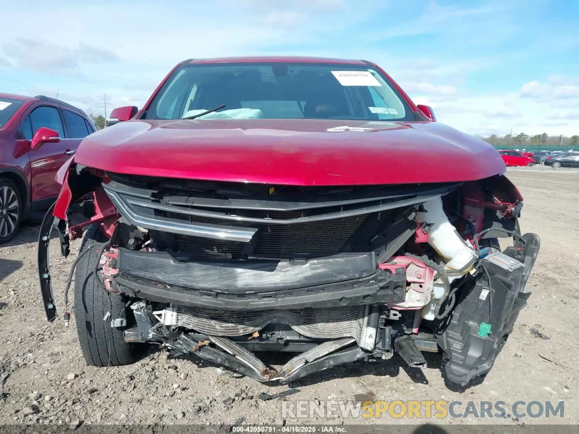 13 Photograph of a damaged car 1GNEVGKW0LJ156045 CHEVROLET TRAVERSE 2020