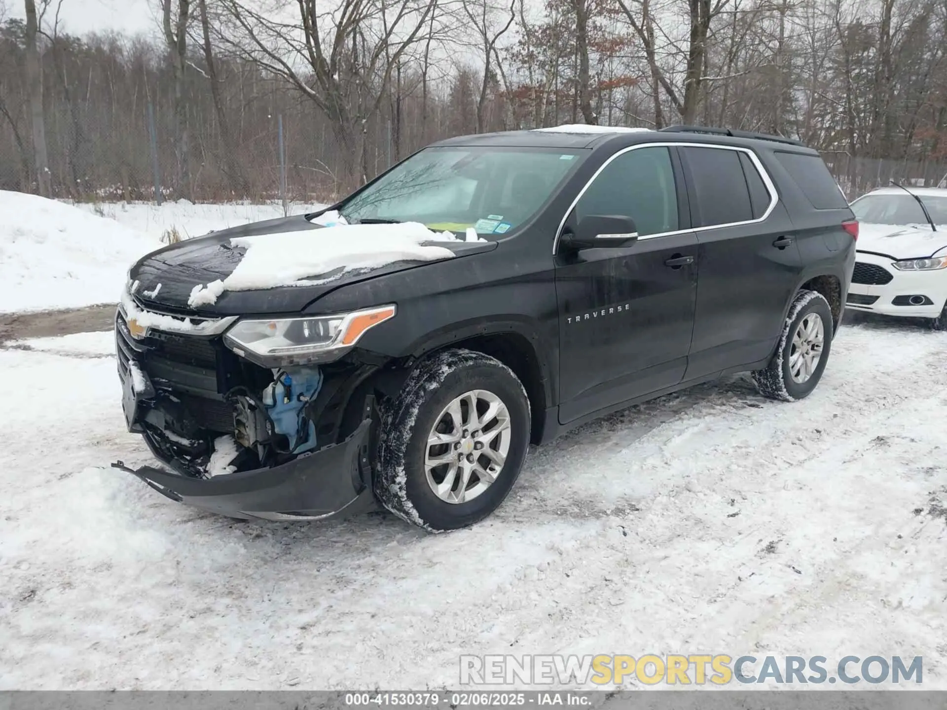 2 Photograph of a damaged car 1GNEVGKW0LJ177896 CHEVROLET TRAVERSE 2020