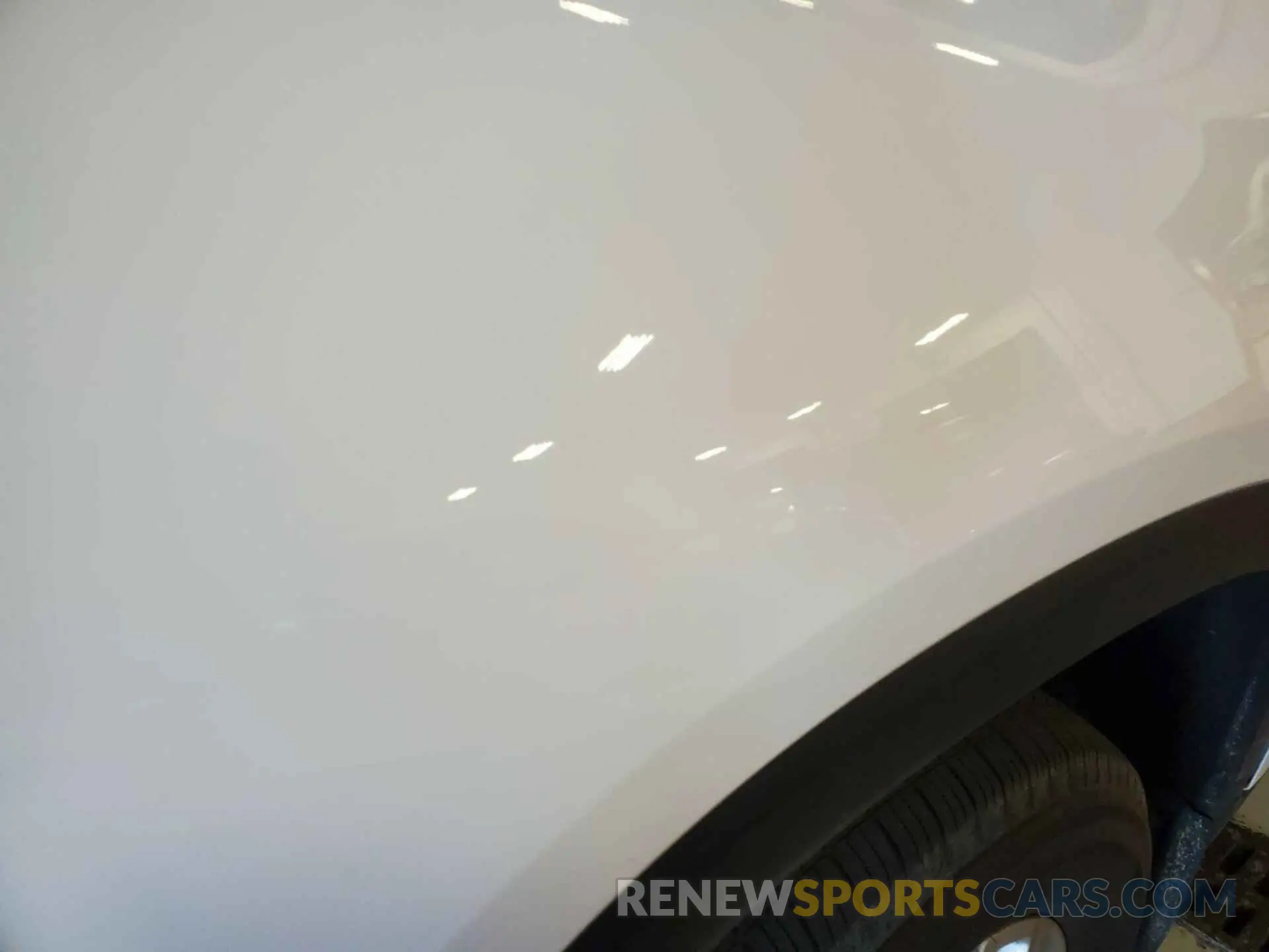 1 Photograph of a damaged car 1GNEVGKW2LJ169878 CHEVROLET TRAVERSE 2020
