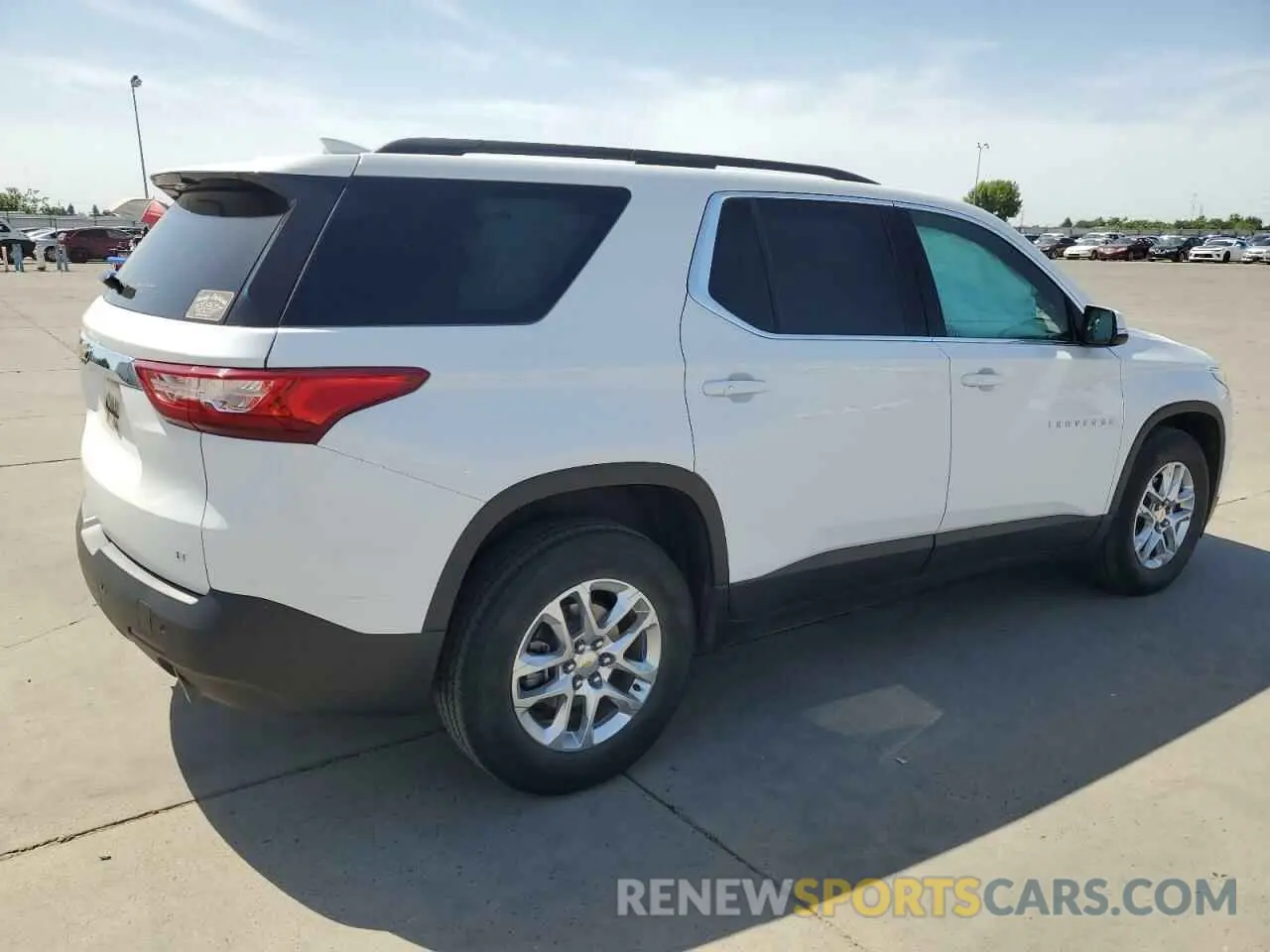 3 Photograph of a damaged car 1GNEVGKW2LJ289356 CHEVROLET TRAVERSE 2020