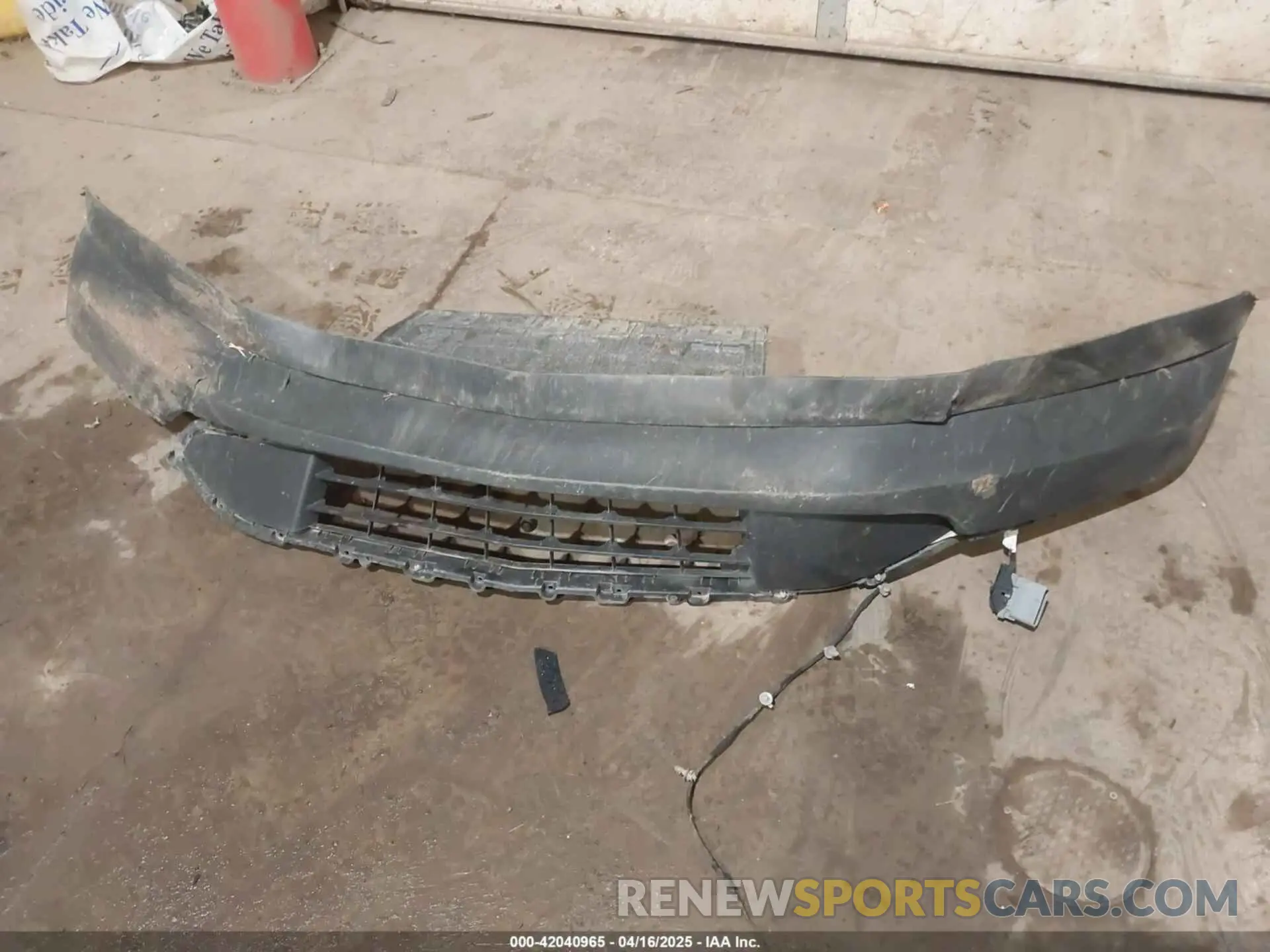 12 Photograph of a damaged car 1GNEVGKW3LJ315513 CHEVROLET TRAVERSE 2020