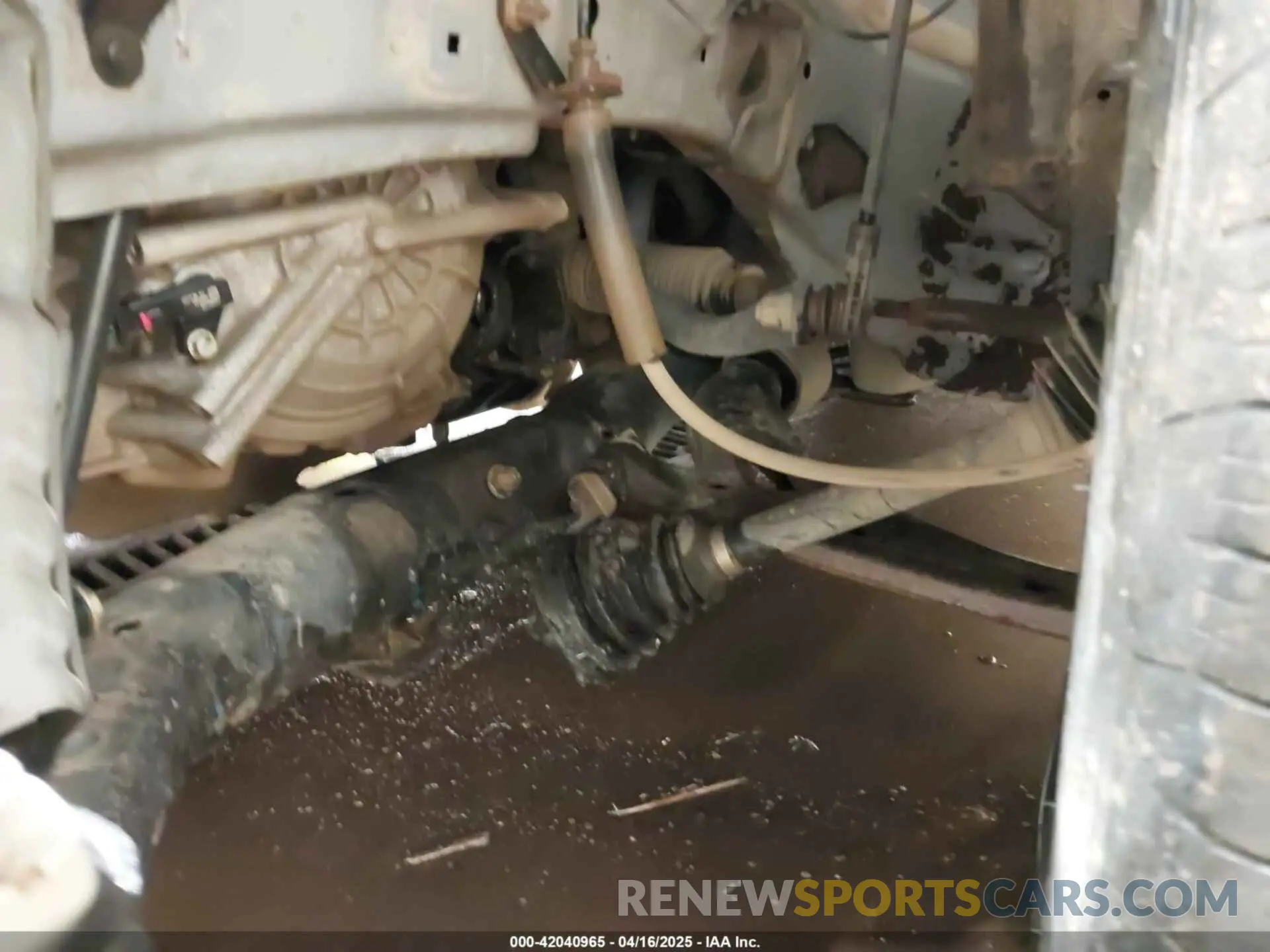 19 Photograph of a damaged car 1GNEVGKW3LJ315513 CHEVROLET TRAVERSE 2020