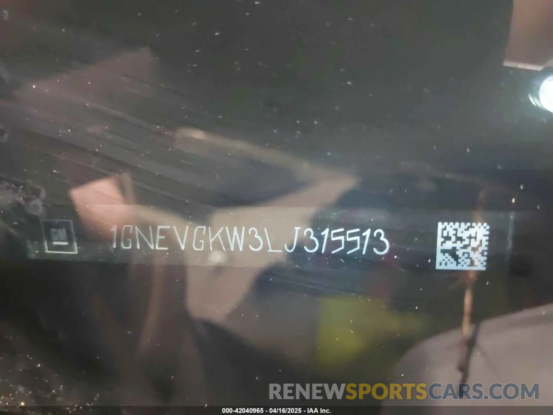 9 Photograph of a damaged car 1GNEVGKW3LJ315513 CHEVROLET TRAVERSE 2020