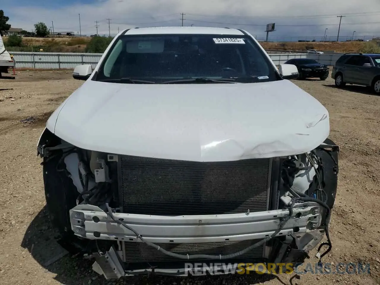 5 Photograph of a damaged car 1GNEVGKW4LJ209281 CHEVROLET TRAVERSE 2020