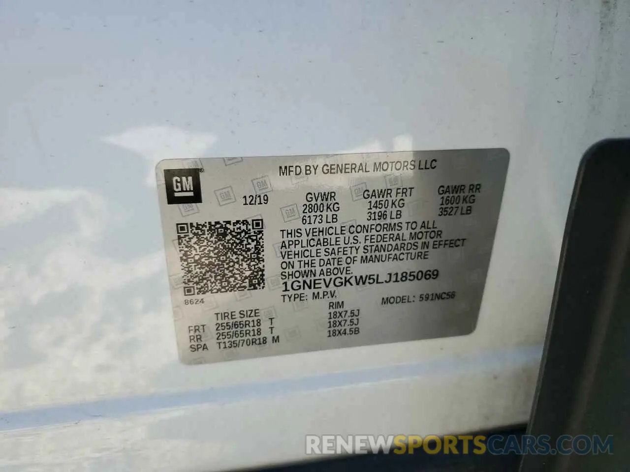 13 Photograph of a damaged car 1GNEVGKW5LJ185069 CHEVROLET TRAVERSE 2020
