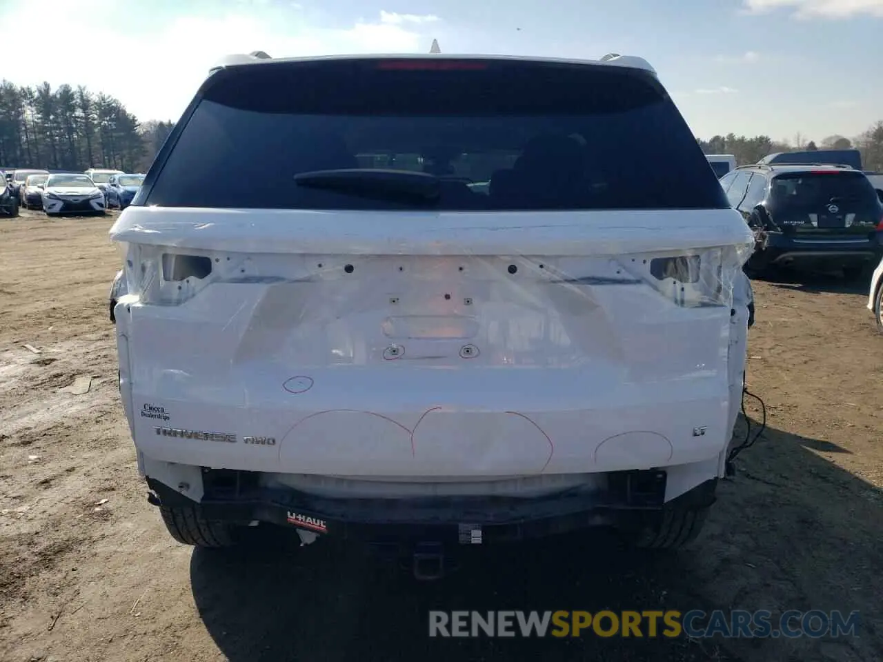 6 Photograph of a damaged car 1GNEVGKW7LJ195263 CHEVROLET TRAVERSE 2020
