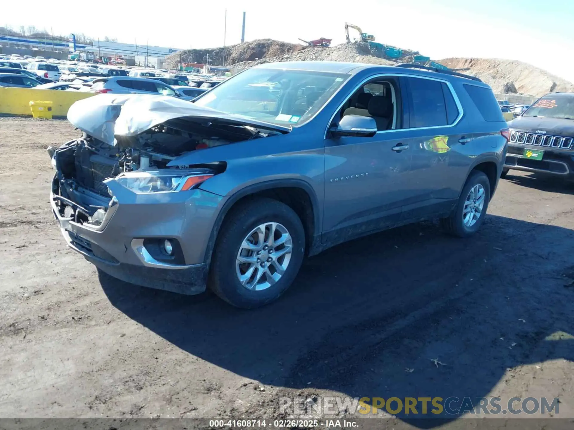 2 Photograph of a damaged car 1GNEVGKW7LJ225765 CHEVROLET TRAVERSE 2020