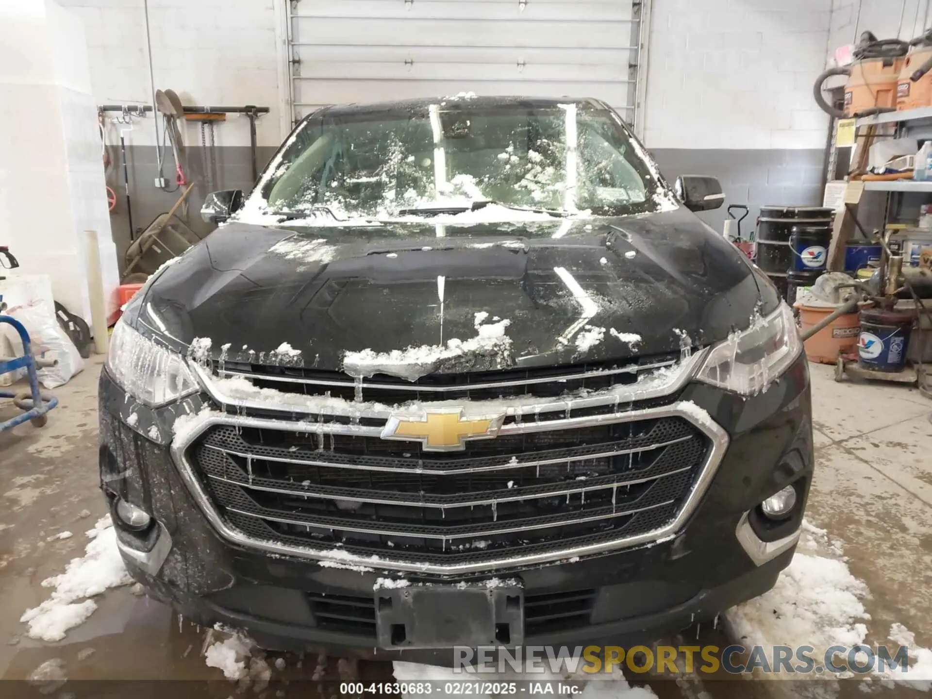 12 Photograph of a damaged car 1GNEVGKW9LJ304449 CHEVROLET TRAVERSE 2020