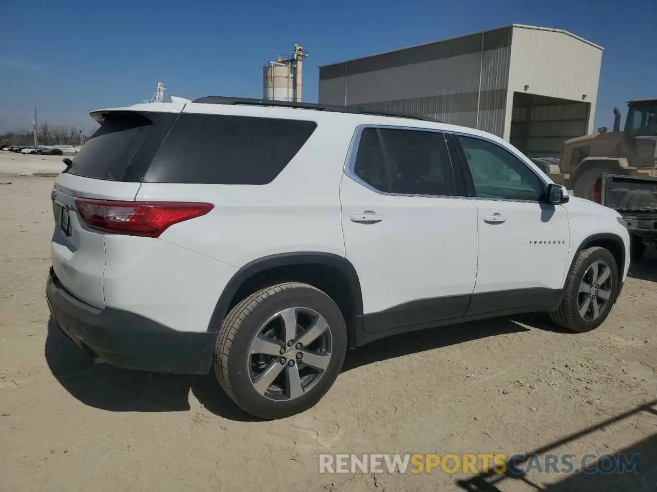 3 Photograph of a damaged car 1GNEVHKW4LJ179897 CHEVROLET TRAVERSE 2020