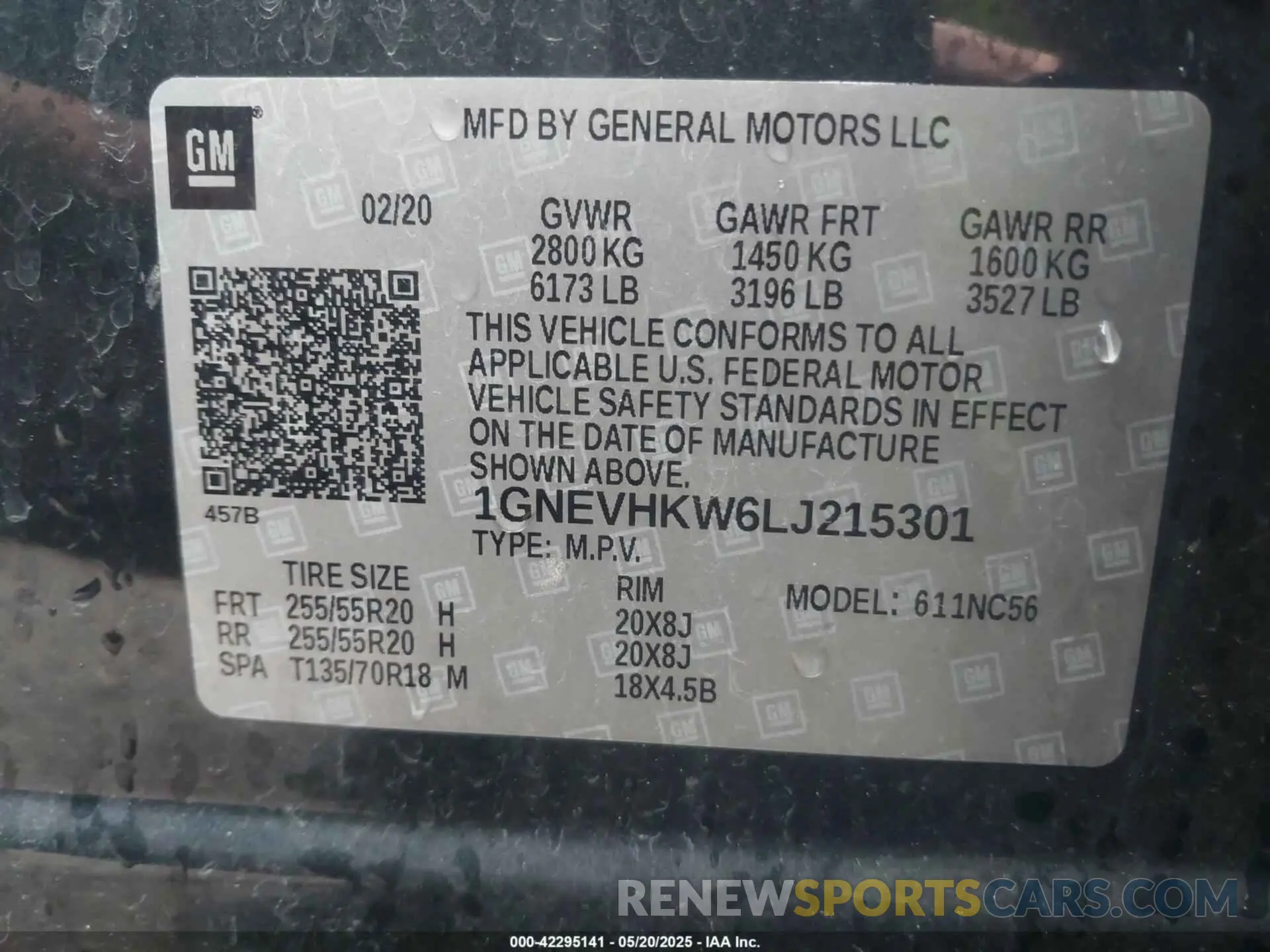 9 Photograph of a damaged car 1GNEVHKW6LJ215301 CHEVROLET TRAVERSE 2020