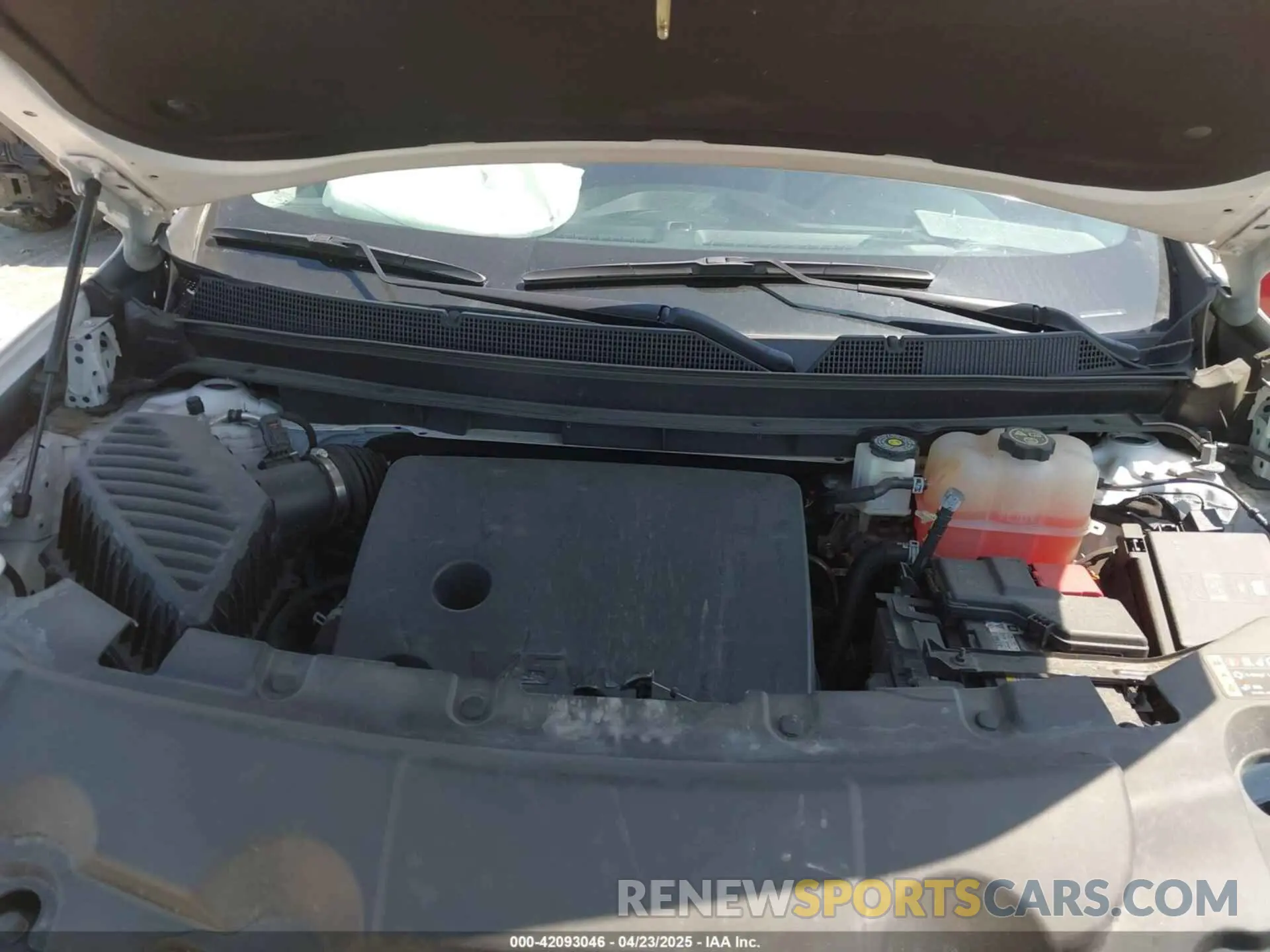 10 Photograph of a damaged car 1GNEVHKW6LJ321571 CHEVROLET TRAVERSE 2020