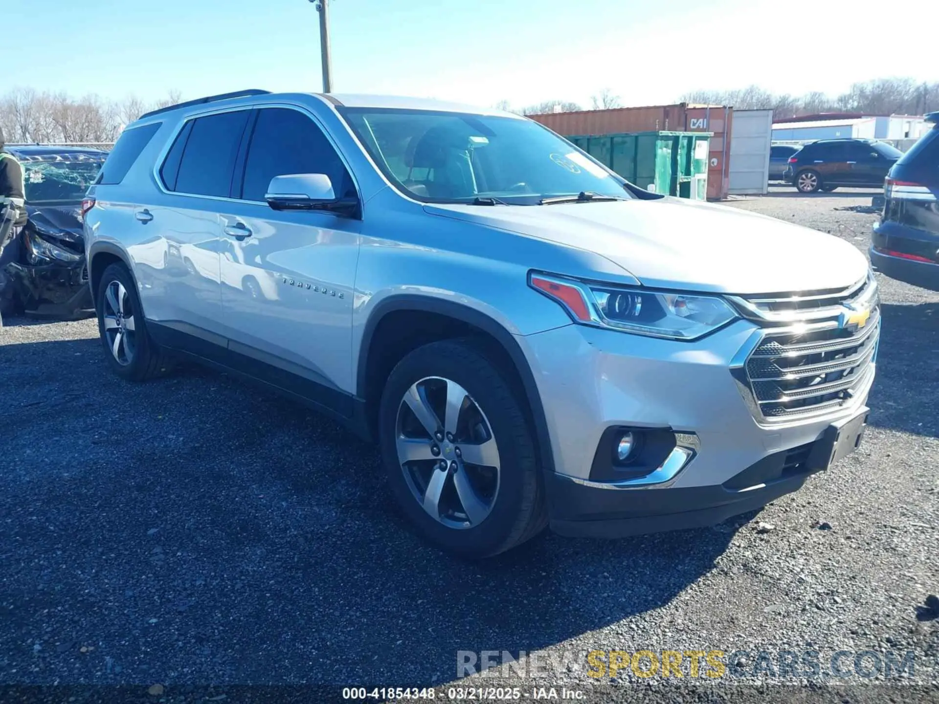 1 Photograph of a damaged car 1GNEVHKW8LJ108105 CHEVROLET TRAVERSE 2020