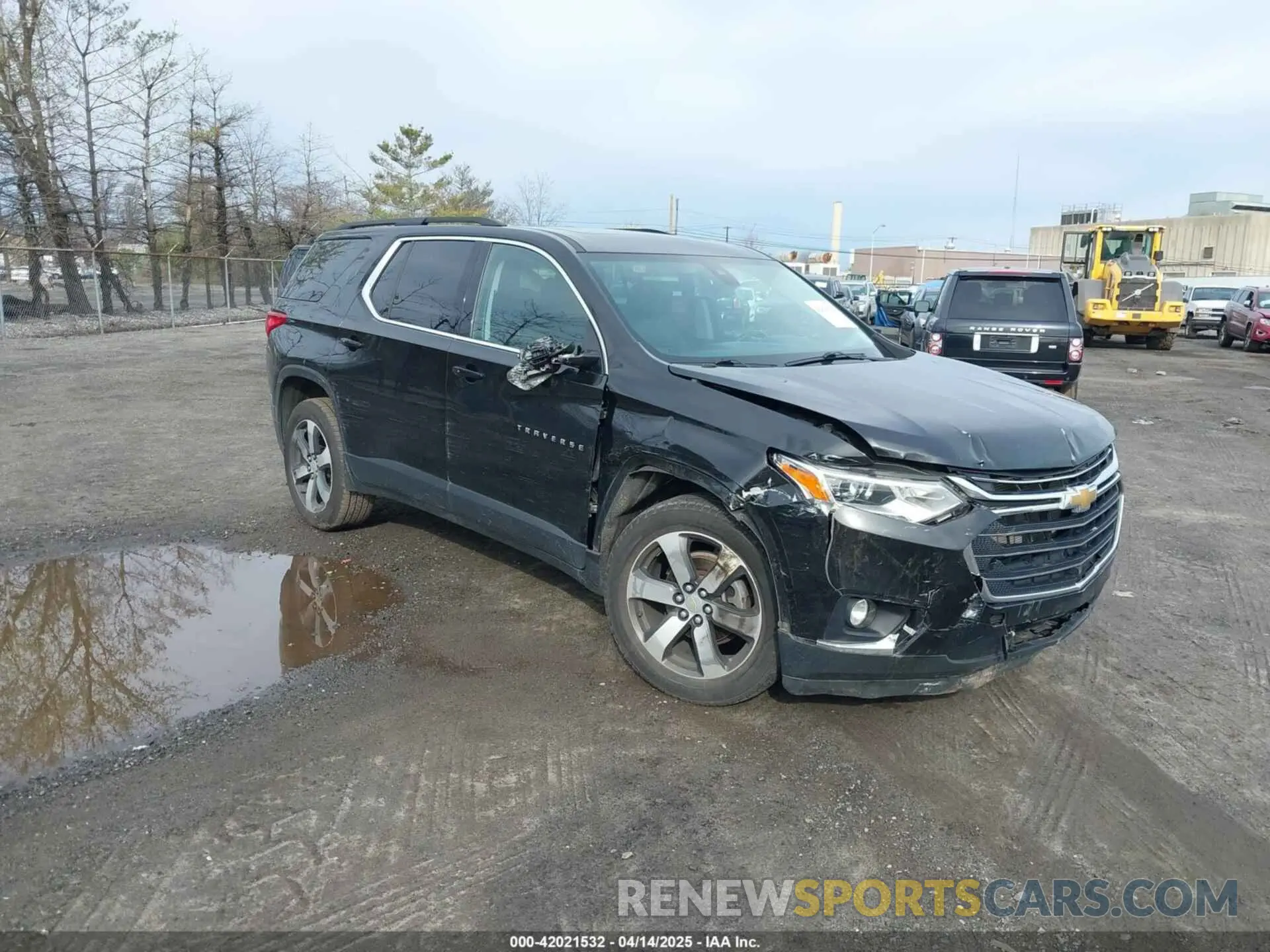 1 Photograph of a damaged car 1GNEVHKW8LJ238661 CHEVROLET TRAVERSE 2020