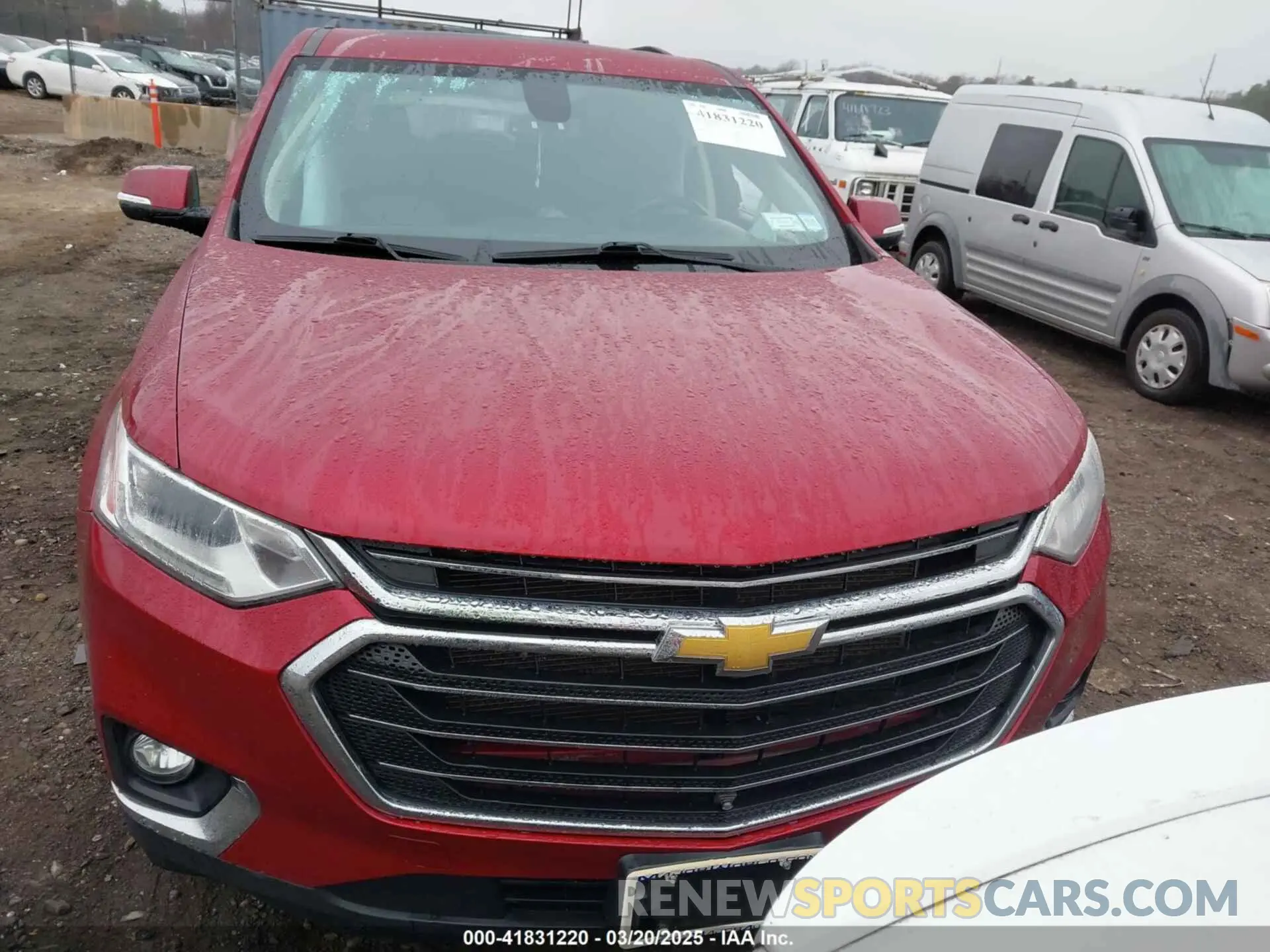 12 Photograph of a damaged car 1GNEVHKW9LJ158673 CHEVROLET TRAVERSE 2020