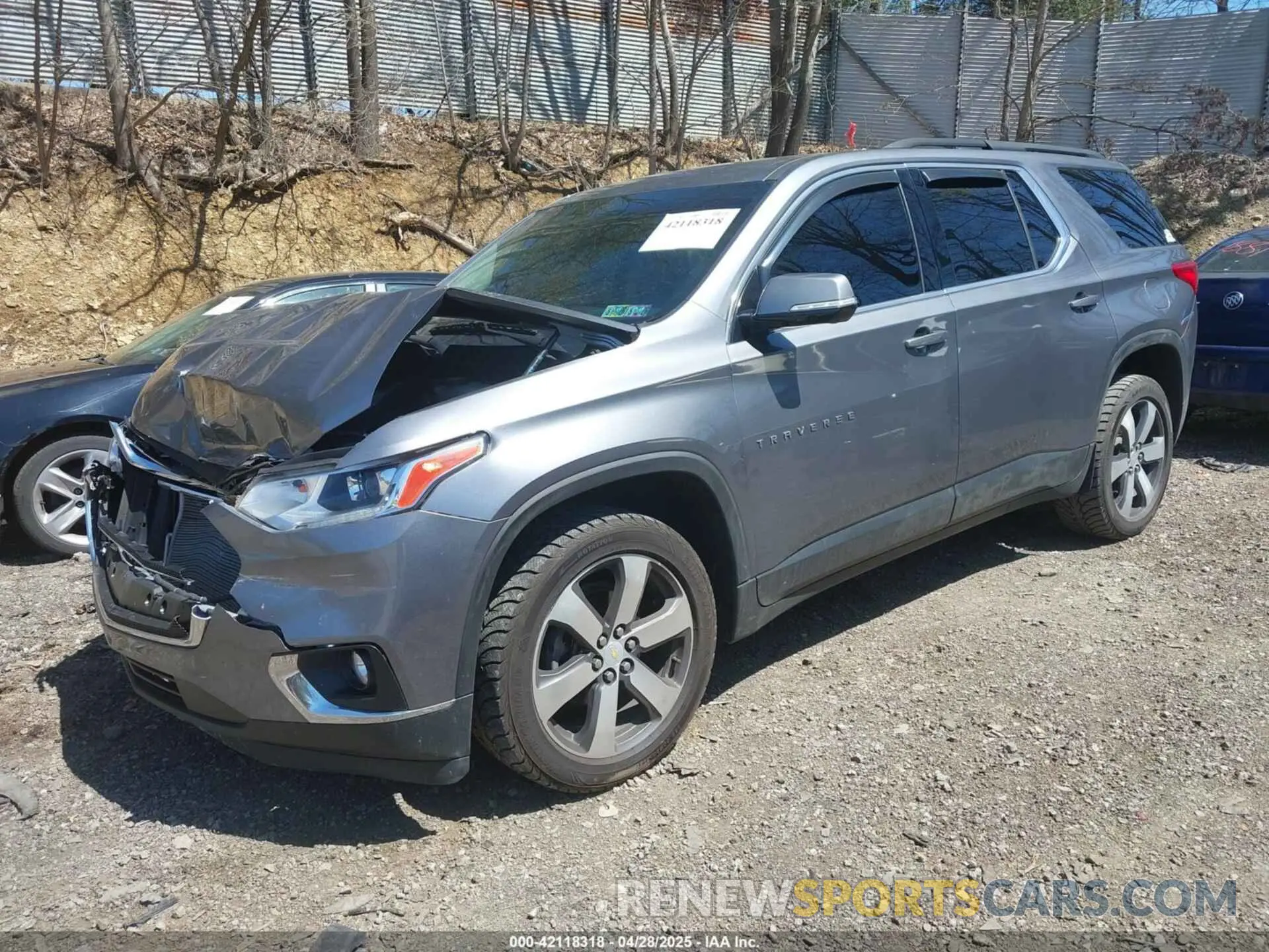 2 Photograph of a damaged car 1GNEVHKWXLJ185400 CHEVROLET TRAVERSE 2020